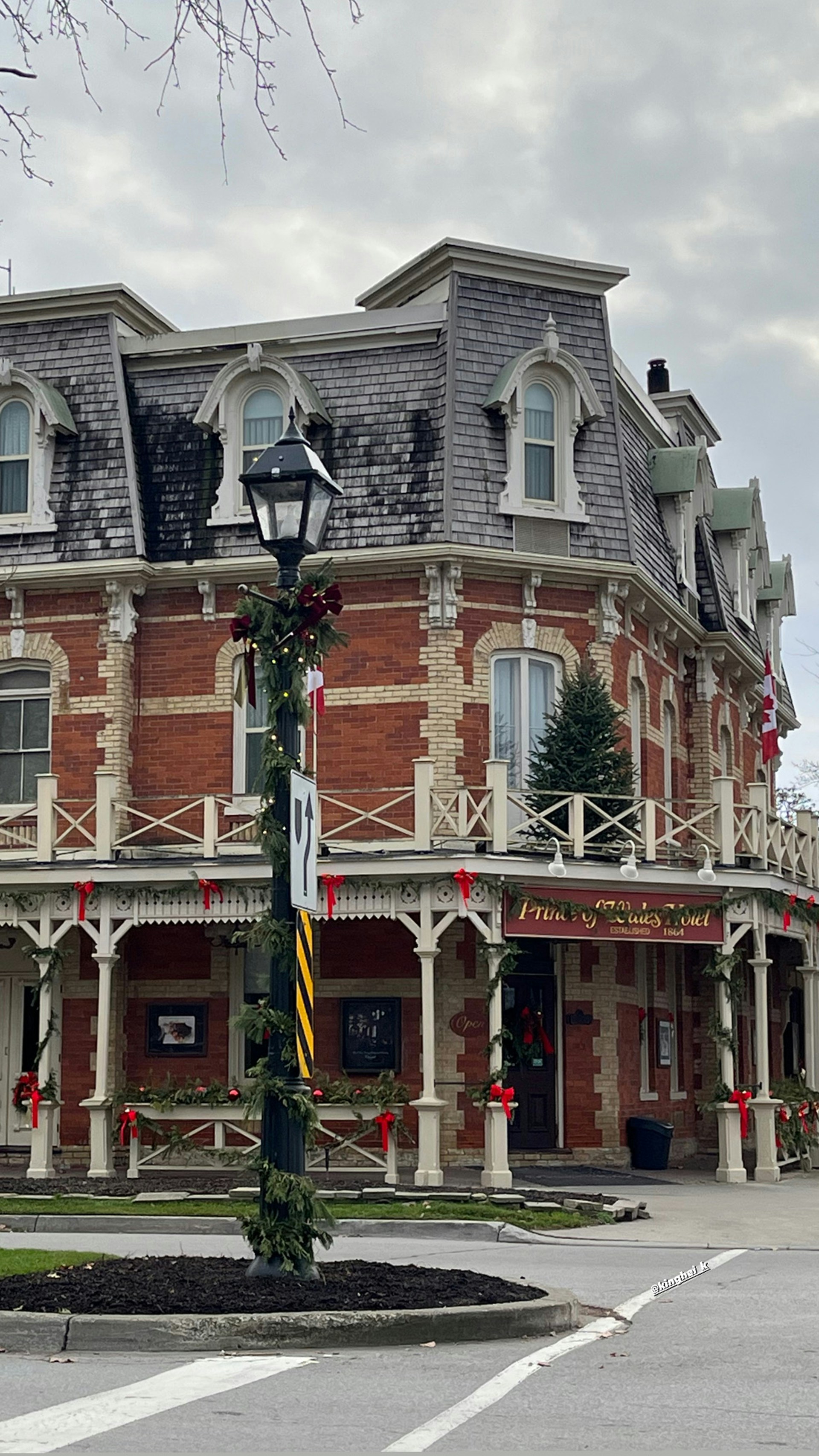 Joanne Leung (@jojointheworld) | Unsplash Photo Community