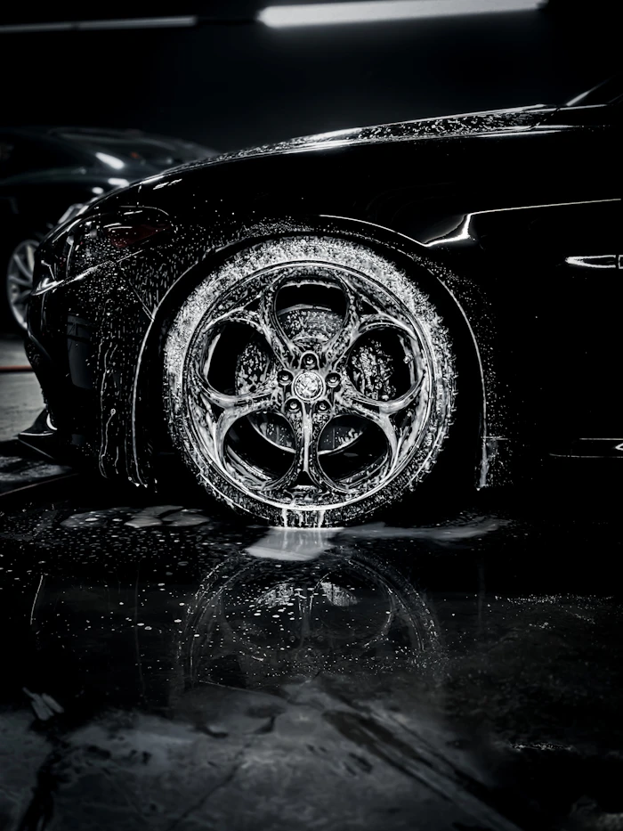 Wheel and tyre detailing