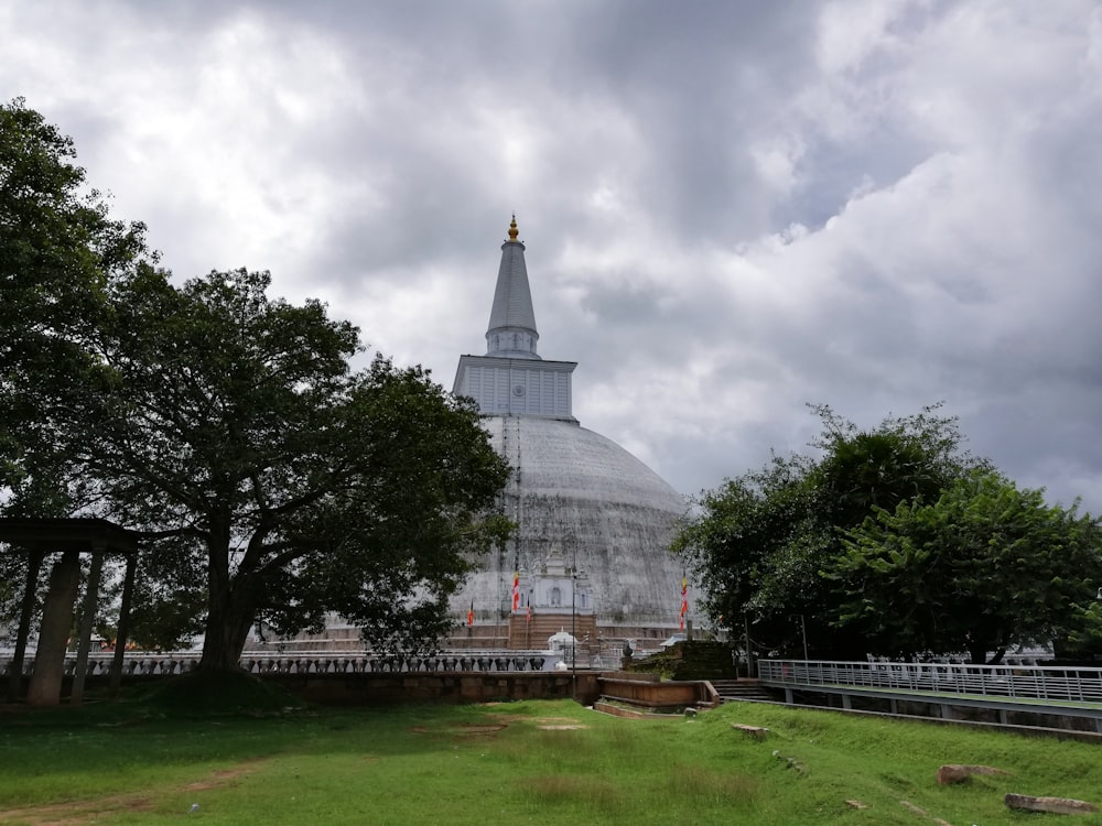 a large building with a steeple on top of it