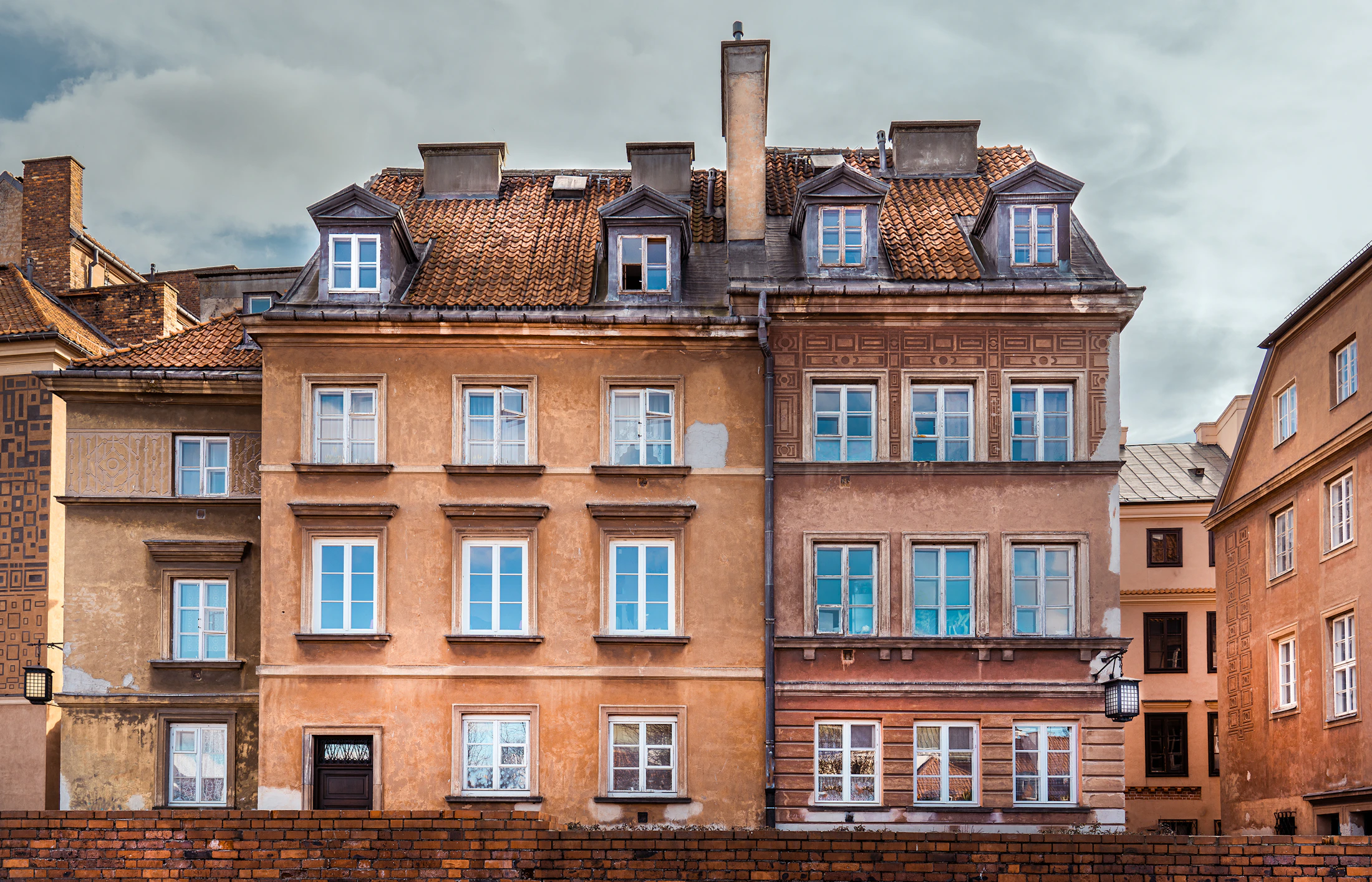 Photo · Jakub Żerdzicki / Unsplash
