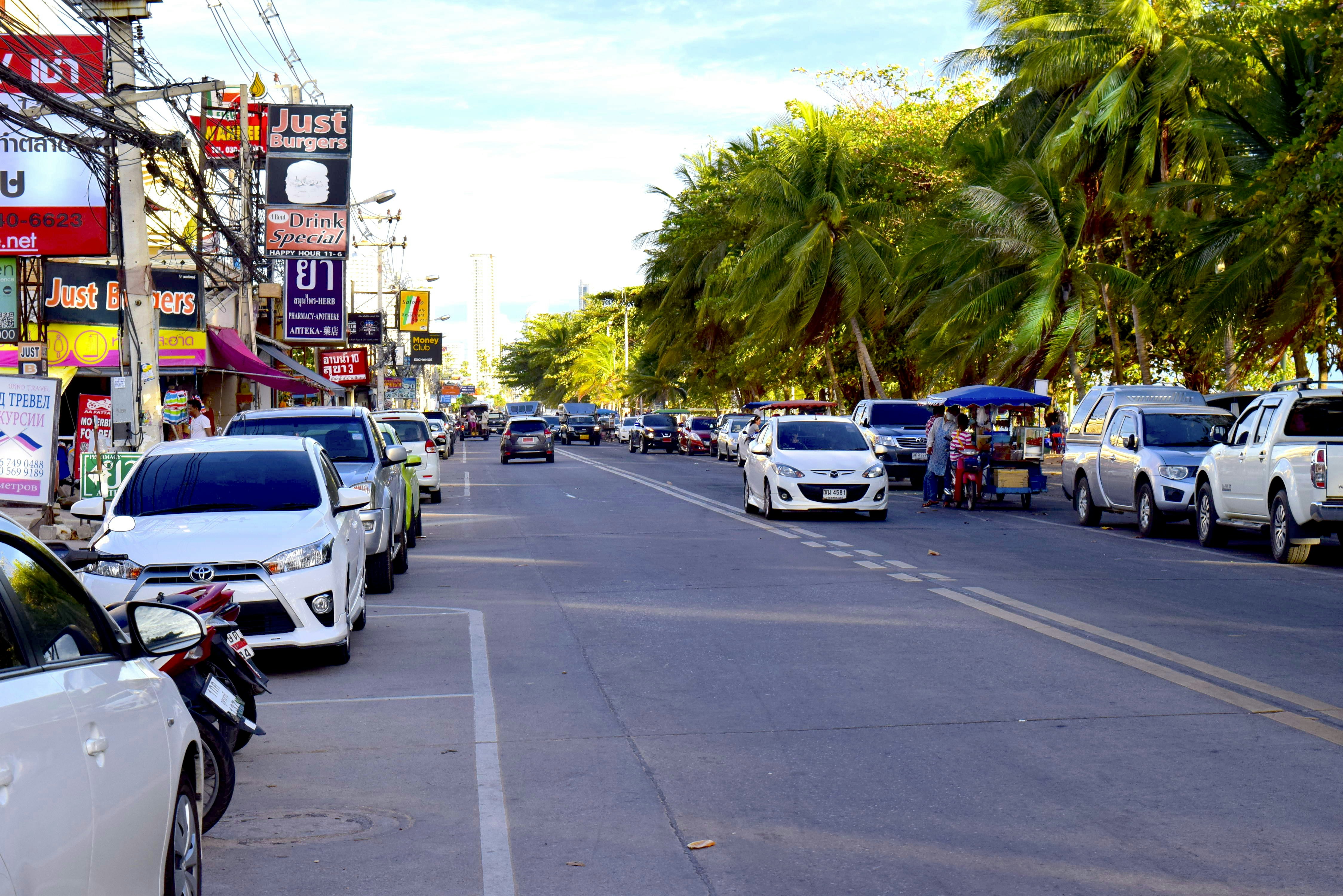 Jomtian Beach Road.