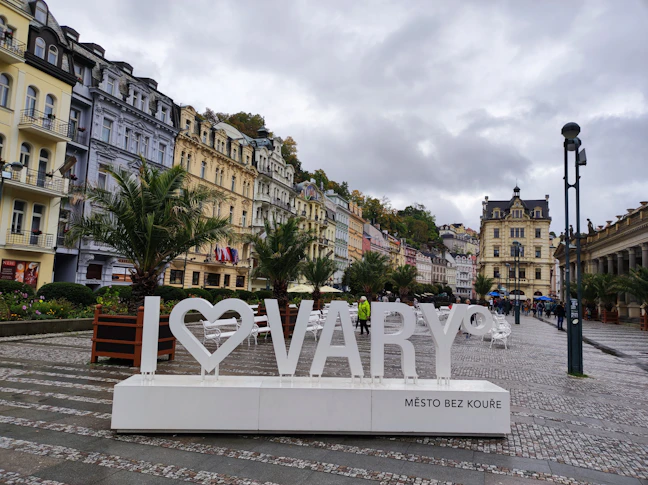 Luxury 6-Day Karlovy Vary Itinerary: Spa & Fine Dining