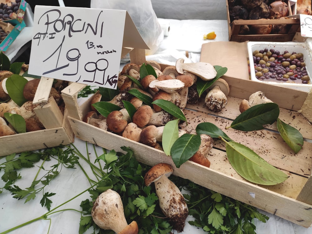 a bunch of mushrooms that are on a table