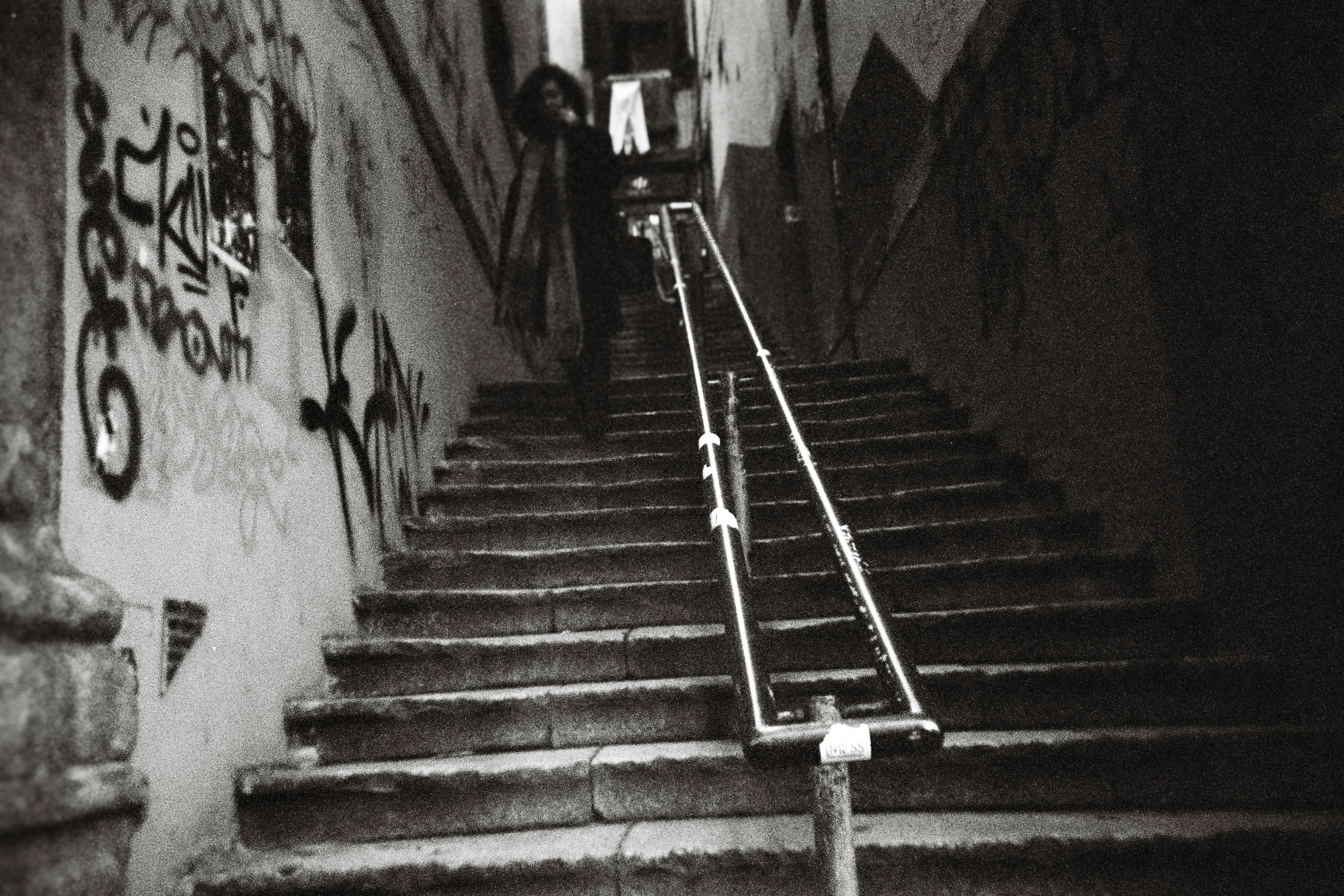 a black and white photo of some stairs