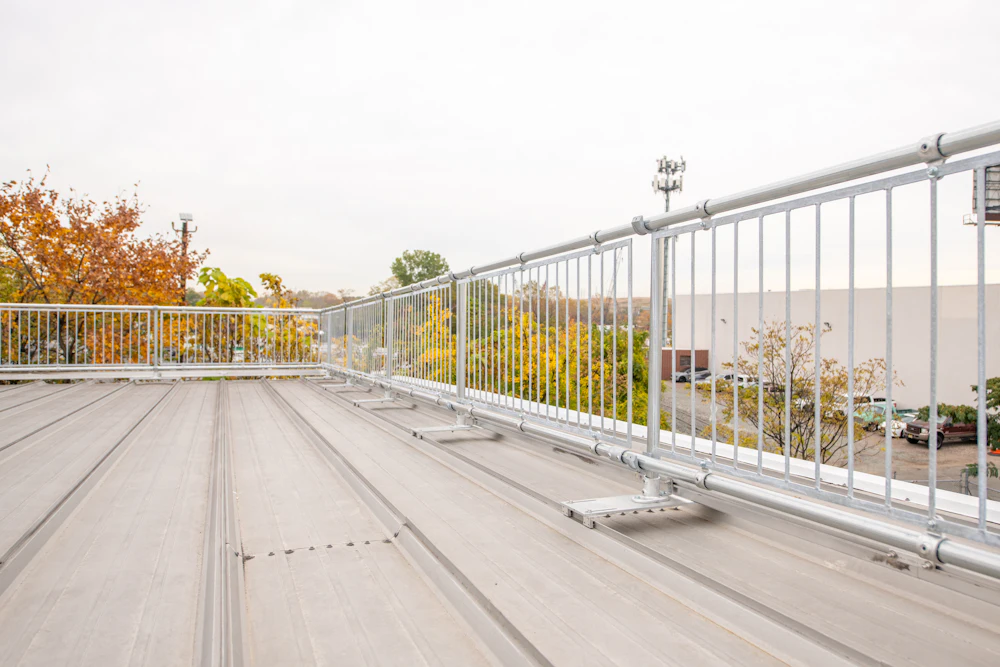 TPO and PVC flat roof membrane