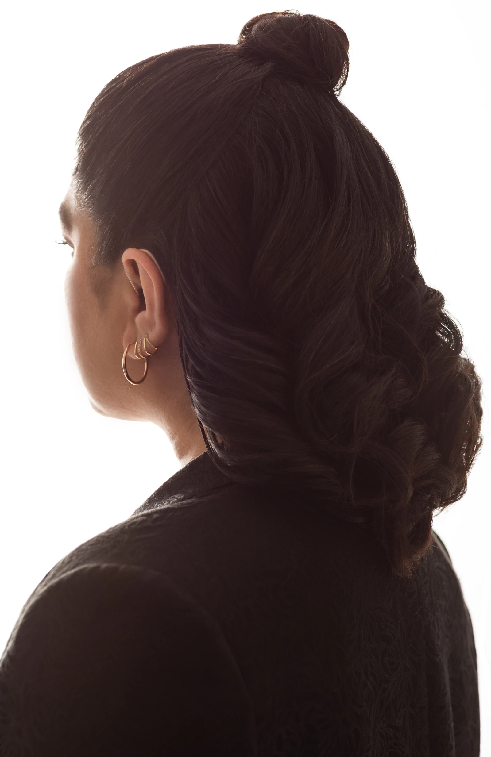 A simple hair bun detail