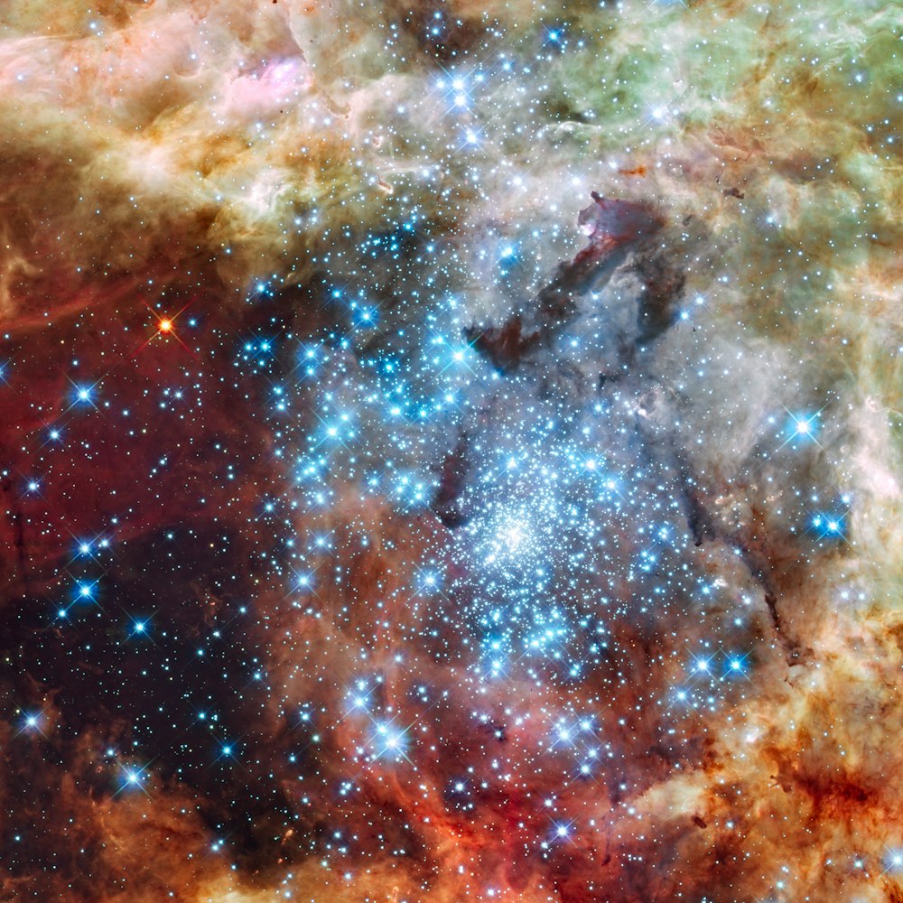 a large cluster of stars in the sky