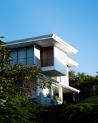 a white building with a lot of windows on it