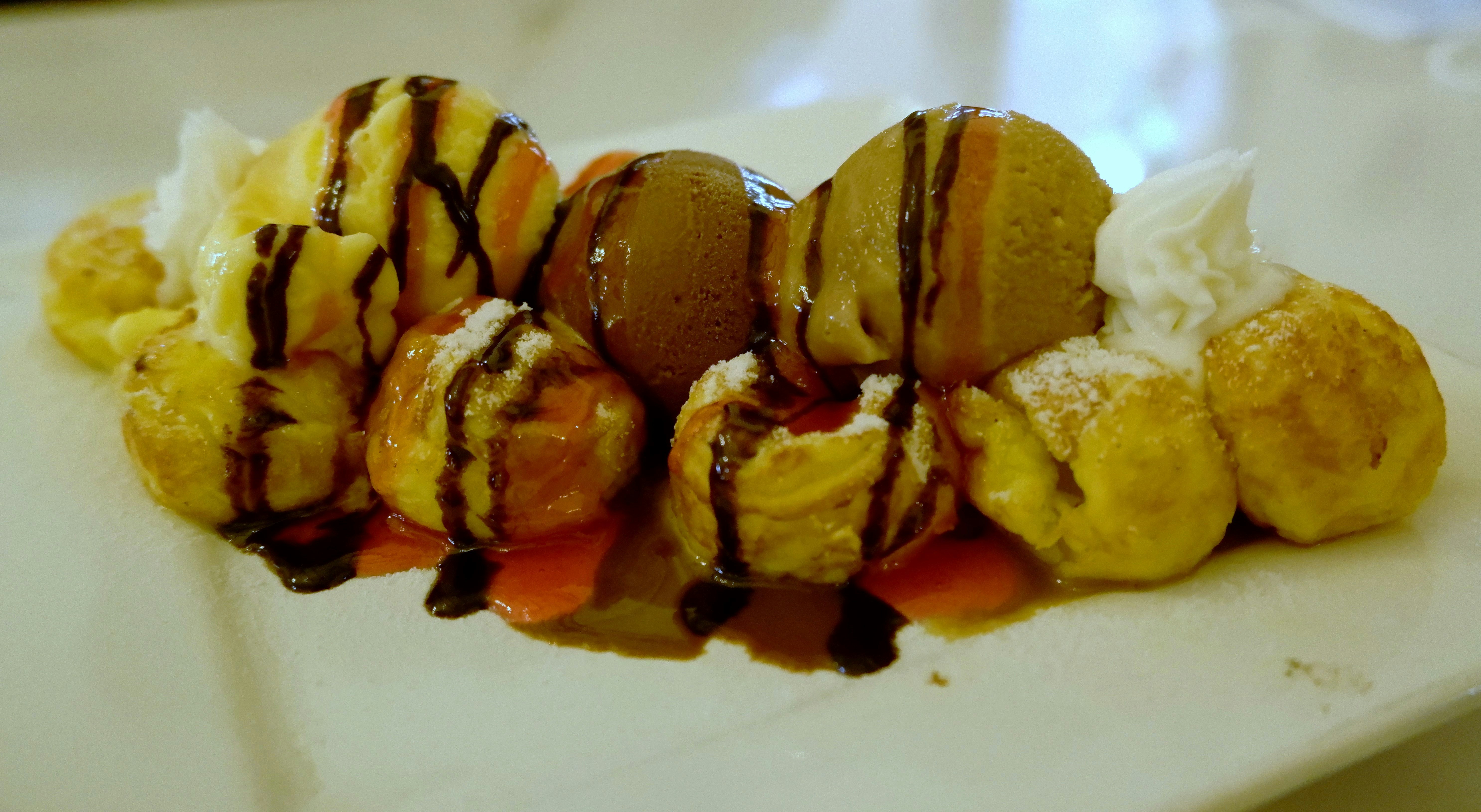 Hi. This image is a plate of poffertjes with ice cream. Consider to support my work with $1 donation at PayPal (link in bio!) thank you! Citing the image URL when you use it is highly appreciated! Also let me know if you like my image, thank you. Happy scrolling! Inna