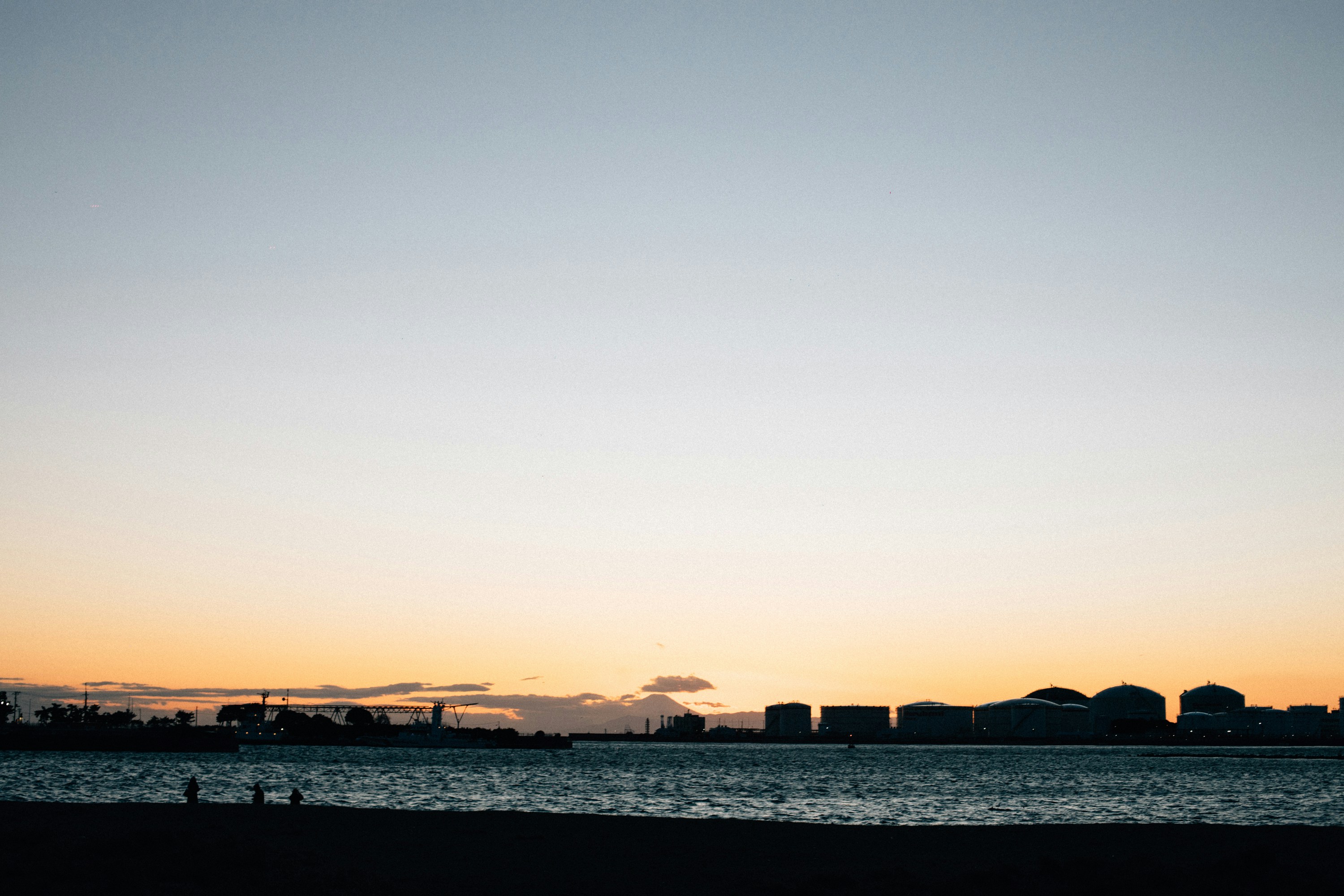 Photo by tsuyoshikozu