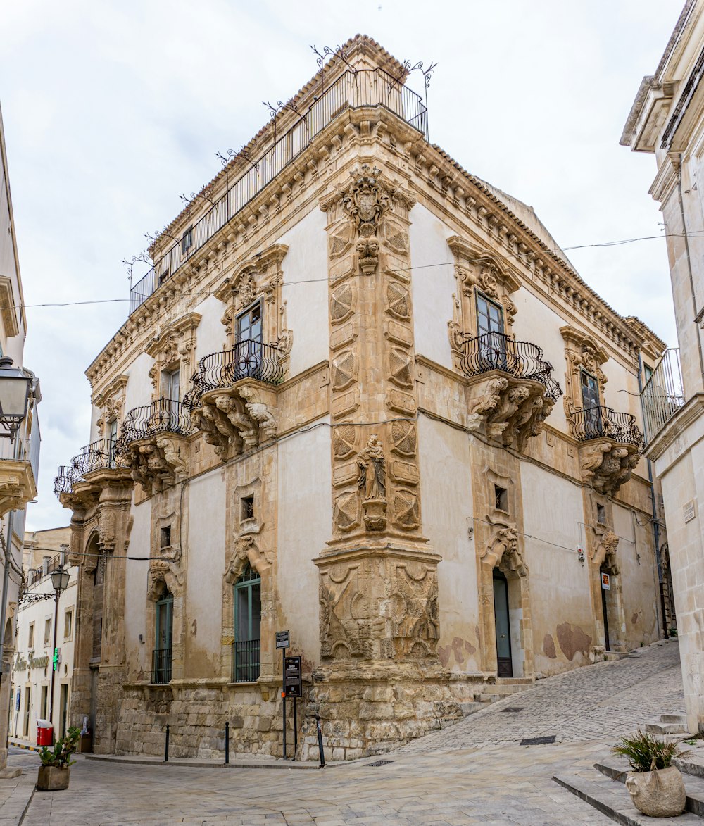 a large building with a clock on the front of it