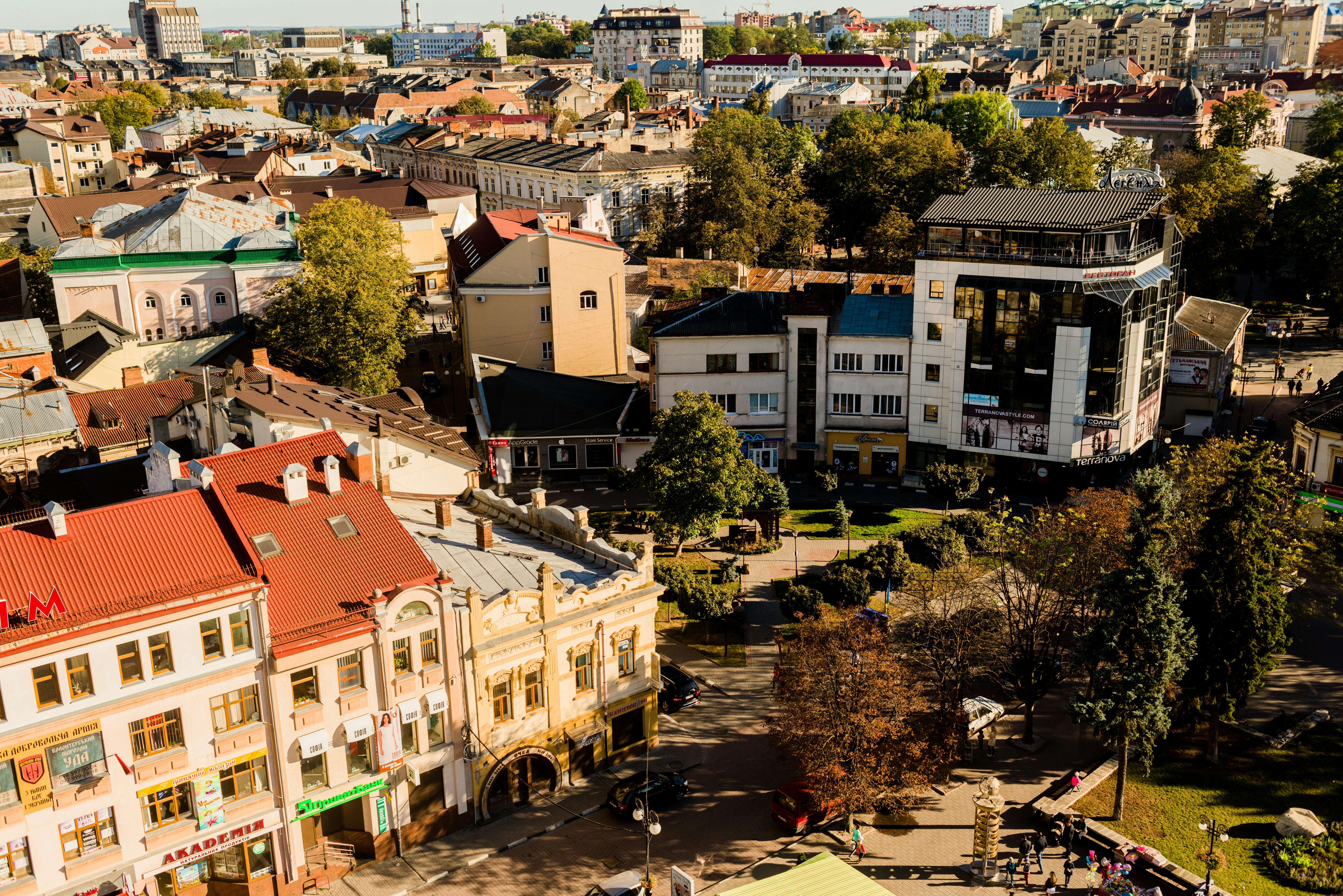 Photo by eugenivy_now