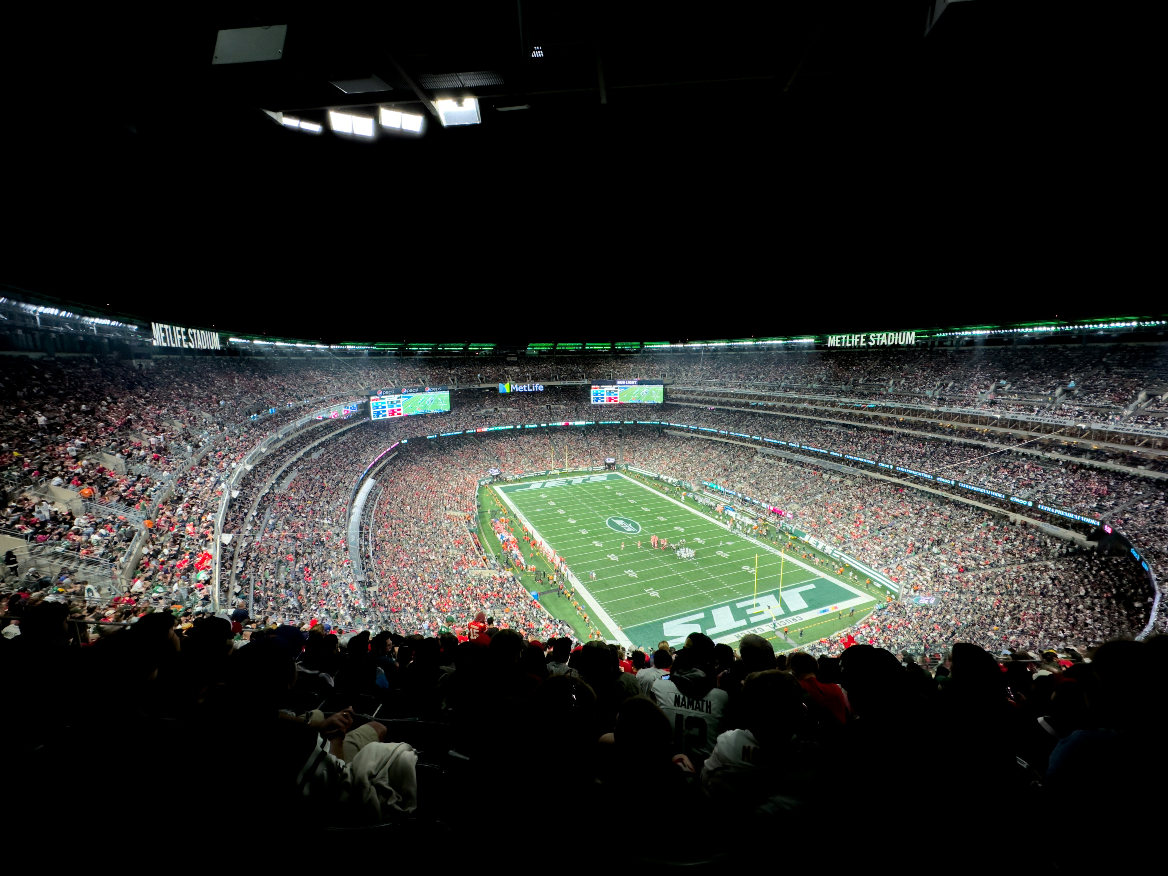 Netflix to Acquire Warner Bros. Discovery in $82.7 Billion Megadeal