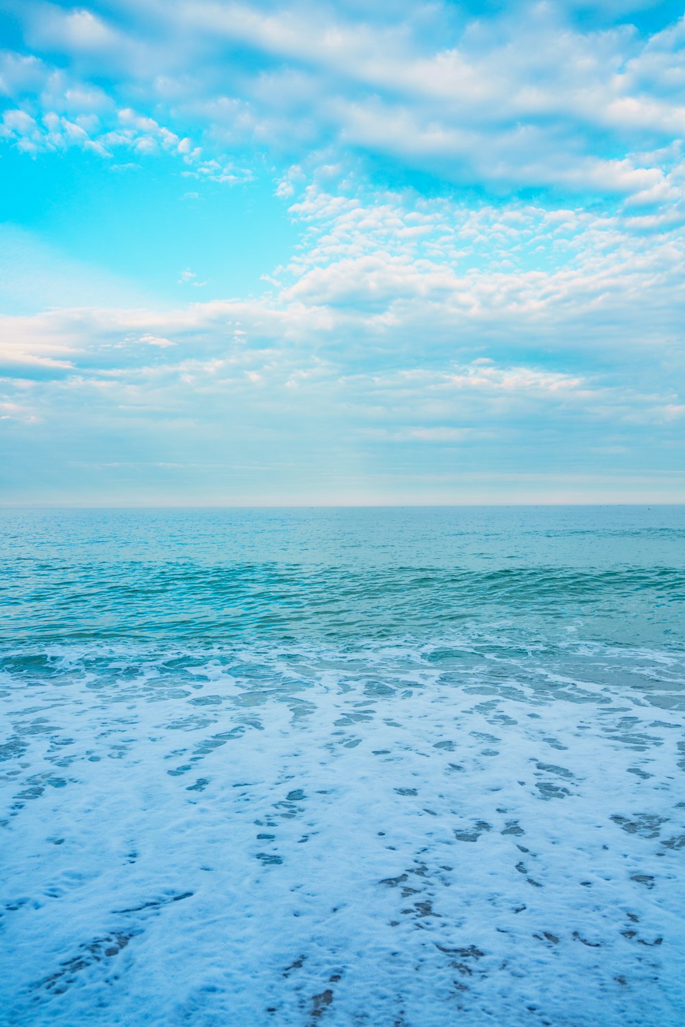 a view of the ocean from the beach