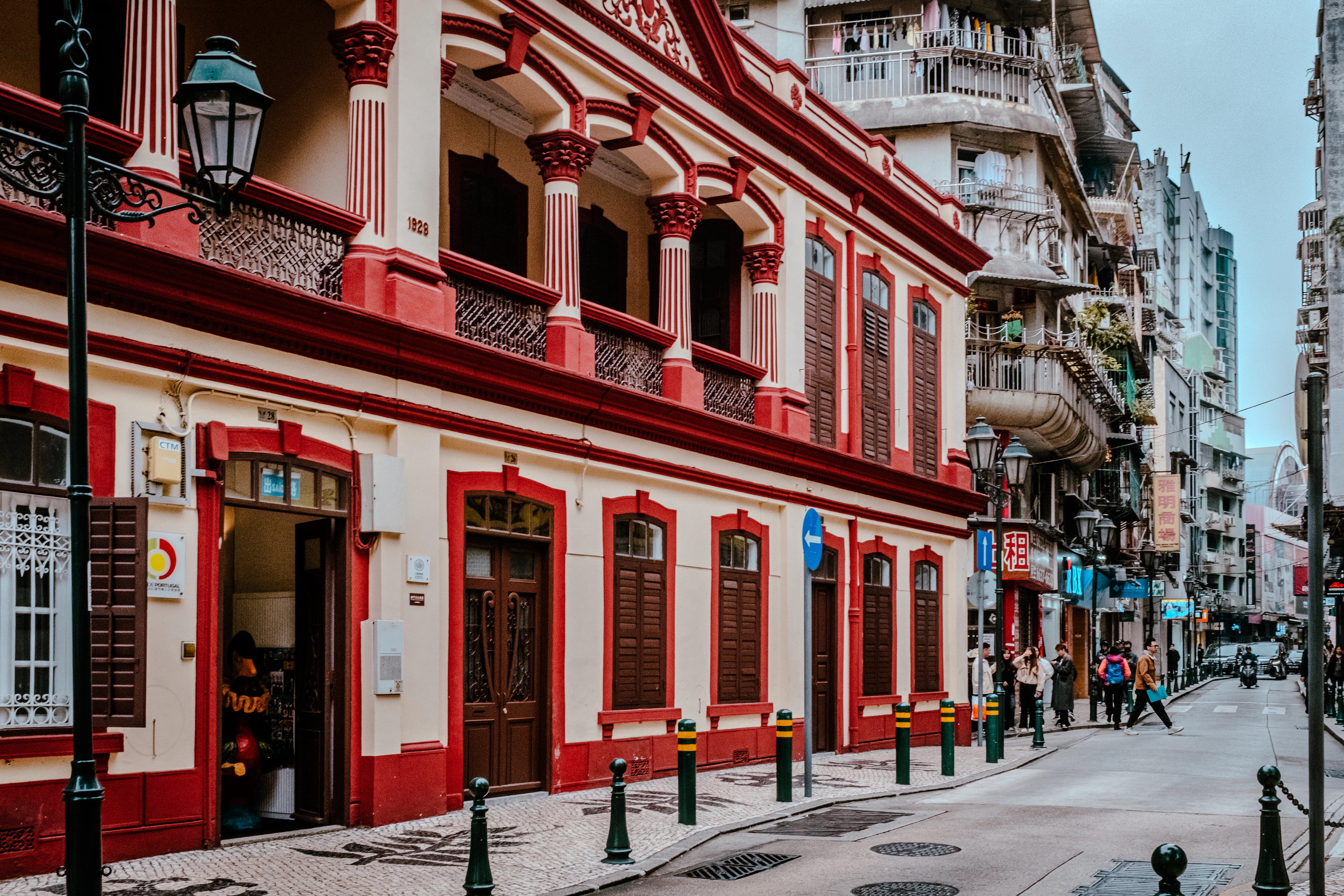 Portuguese classics and Cantonese mornings, Macau