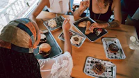 Best Solo Traveler Spots in Orlando: Where to Eat, Drink, and Connect