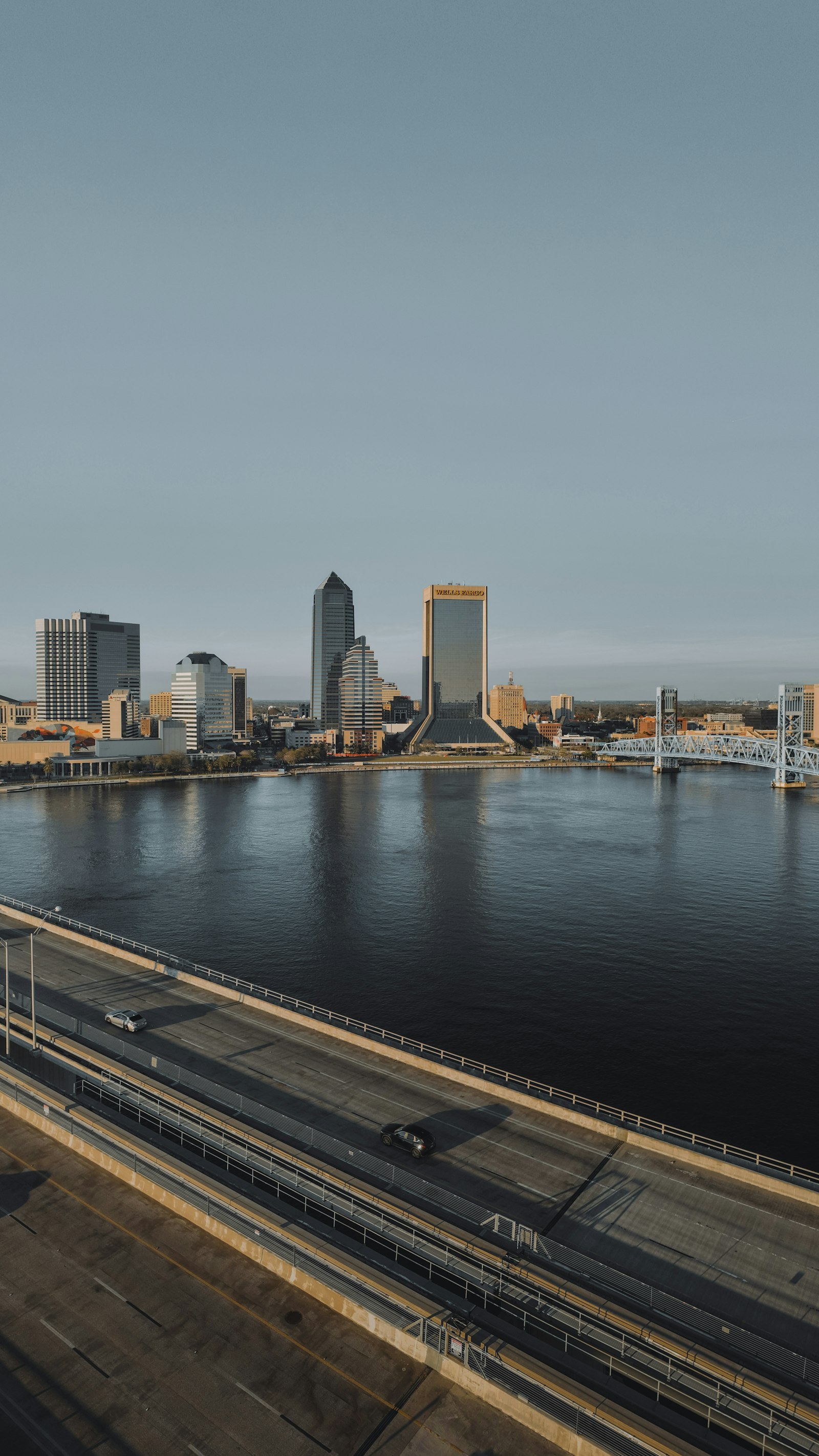 Jacksonville skyline and the Main Street Bridge along the St. Johns River