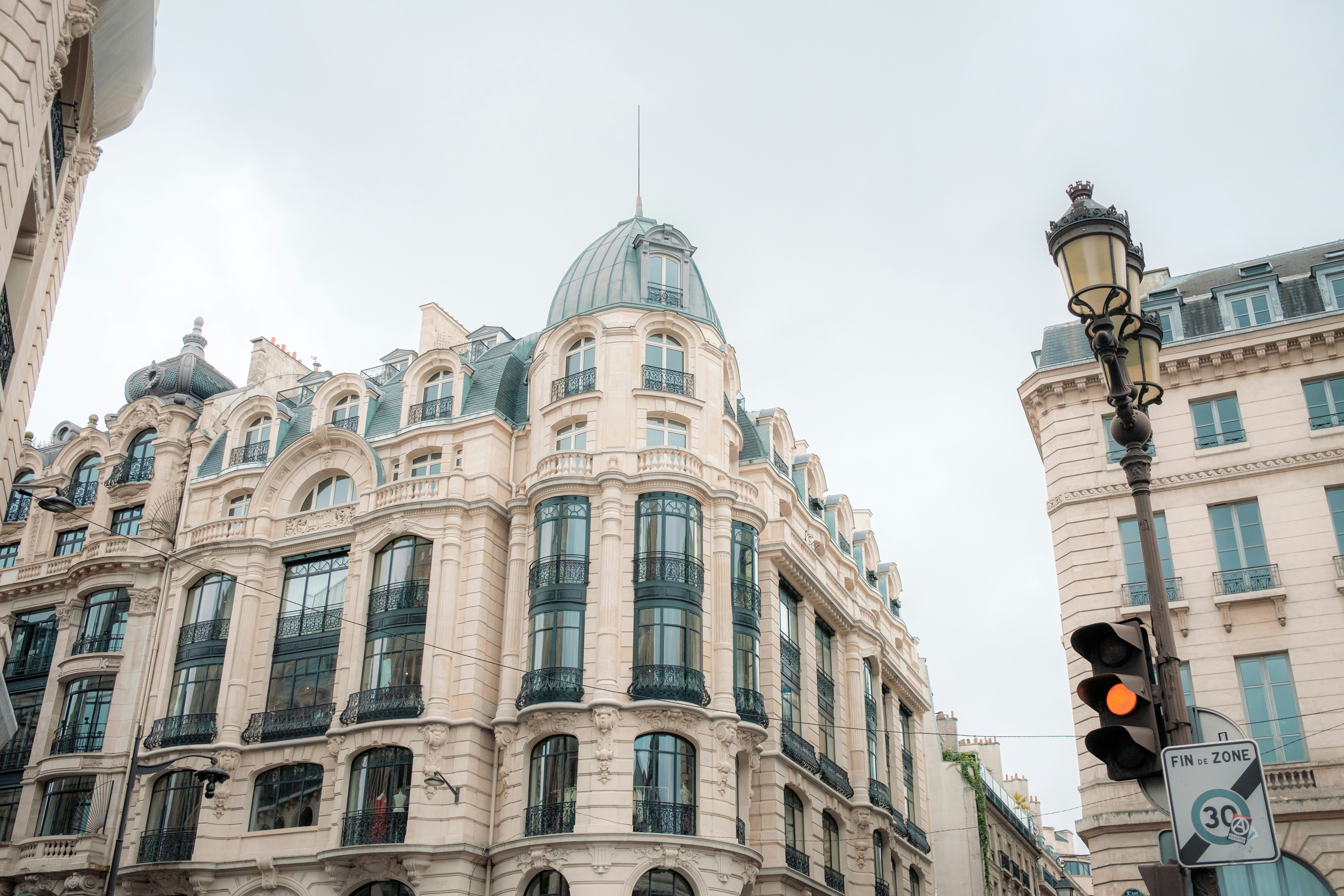 Photo by valentinlacoste