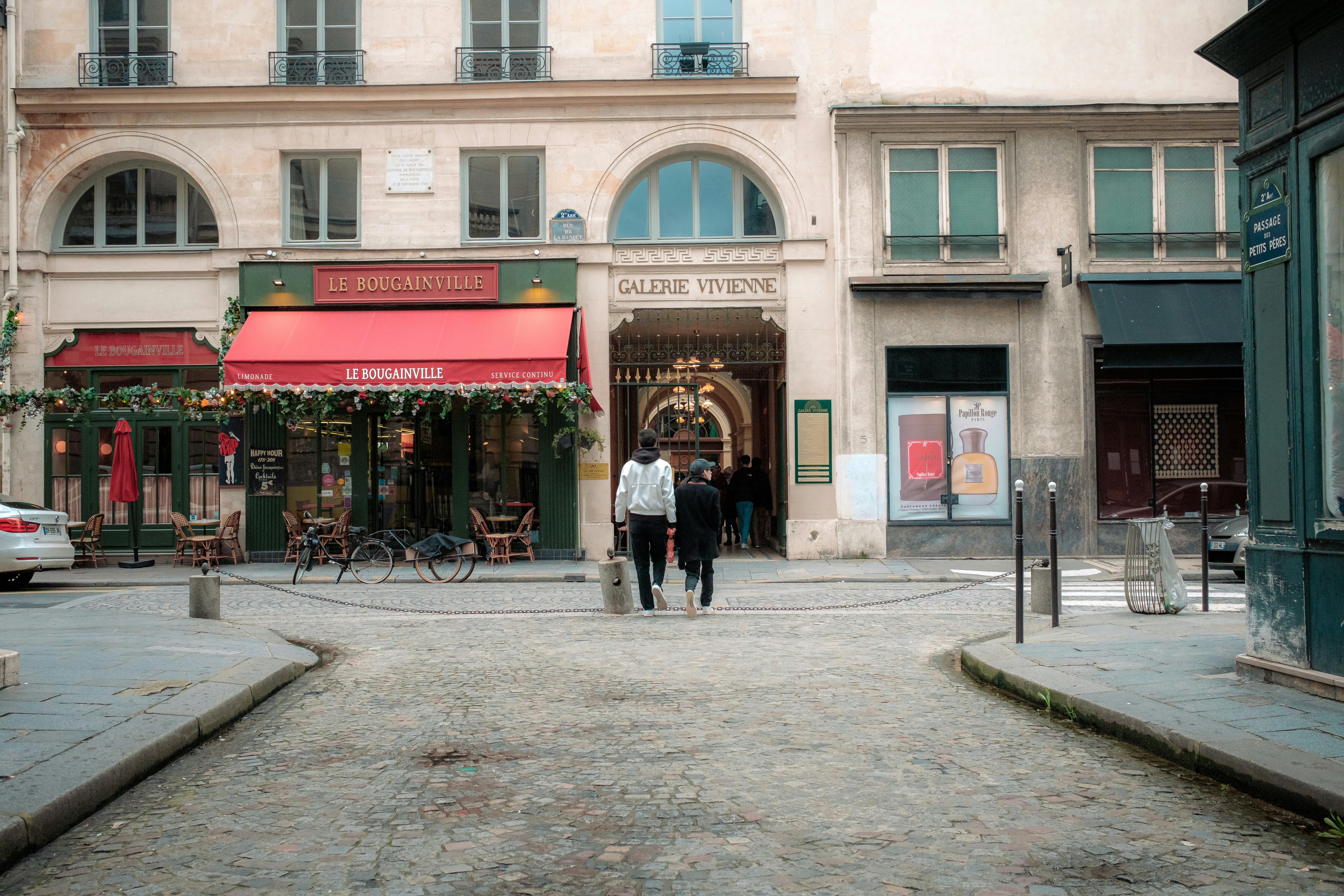 Photo by valentinlacoste