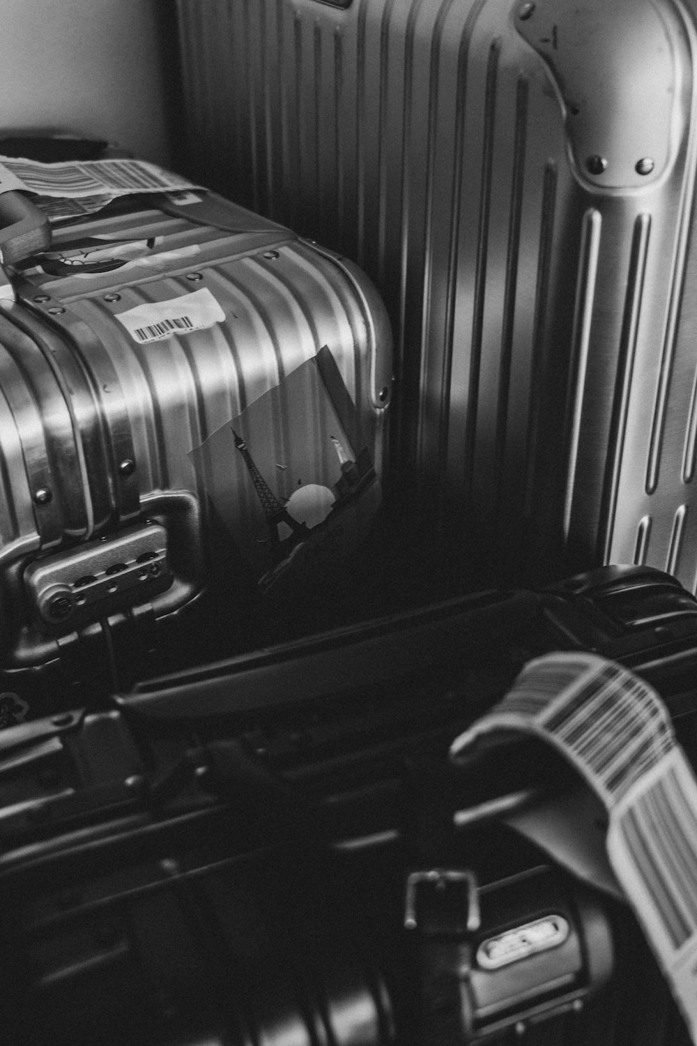 a pile of luggage sitting next to each other