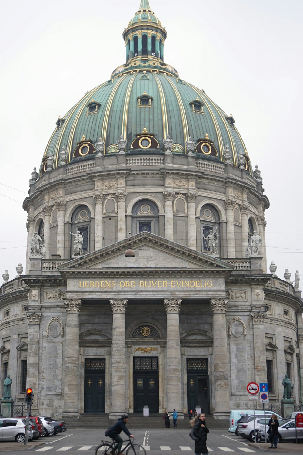 a large building with a dome on top of it