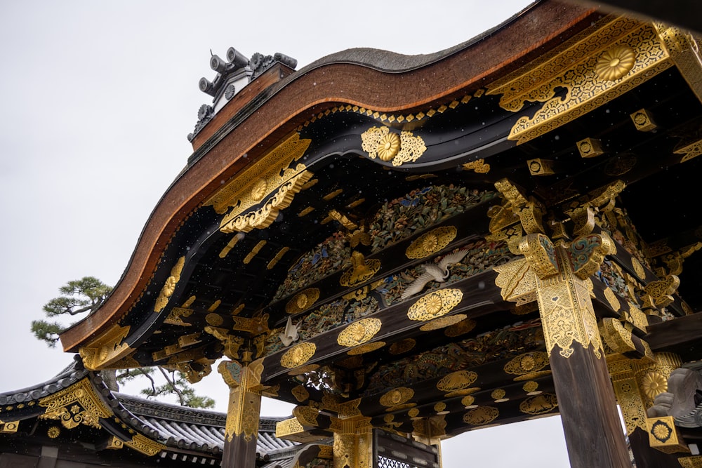 a close up of the roof of a building