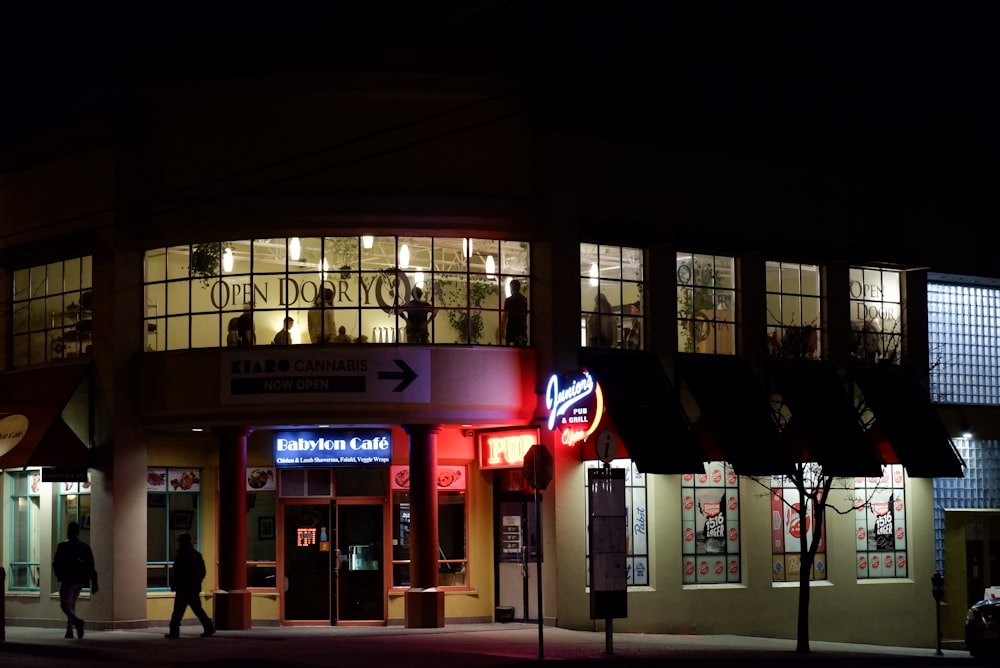 a building that has a bunch of lights on it