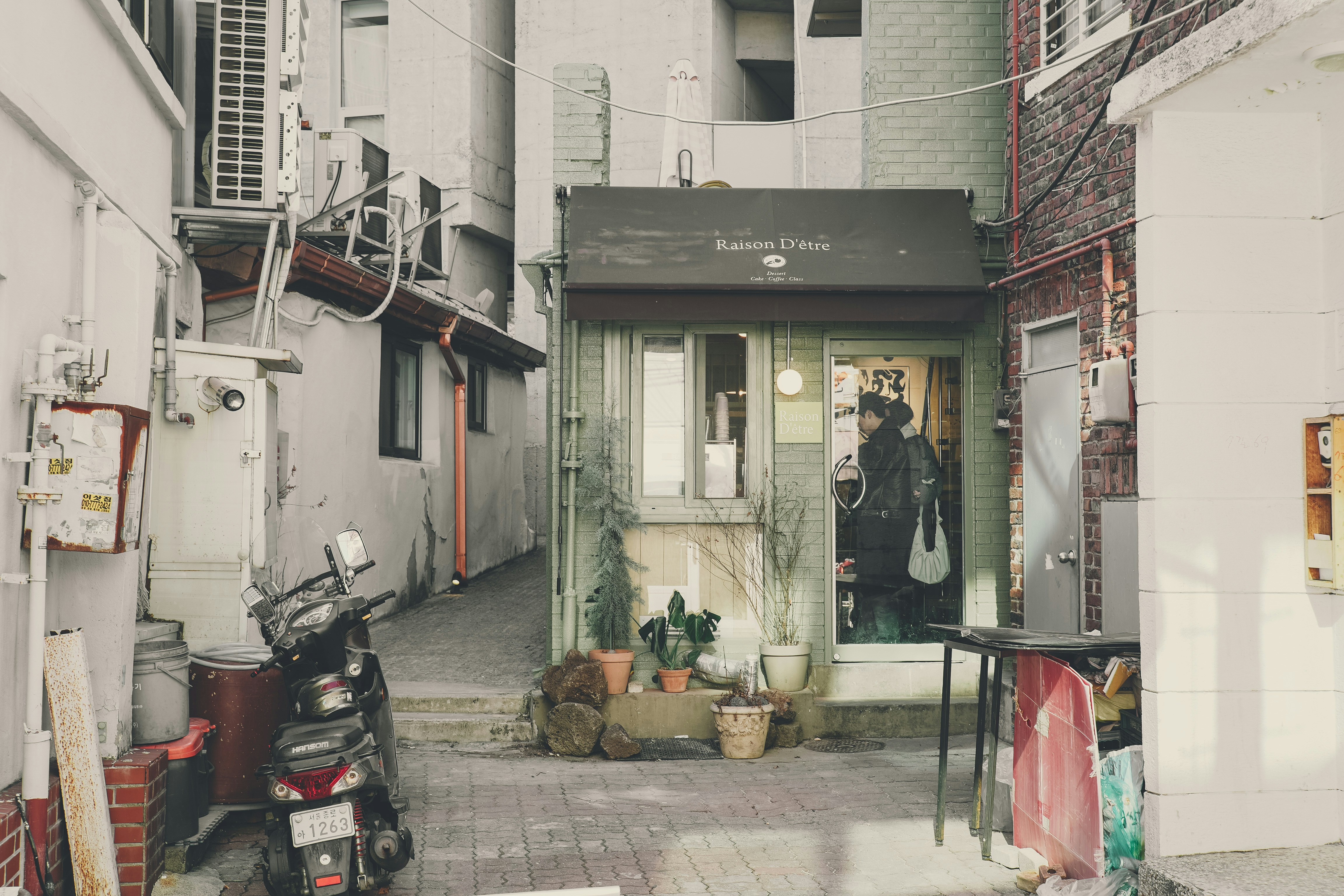 Photo by offtoseetheworld