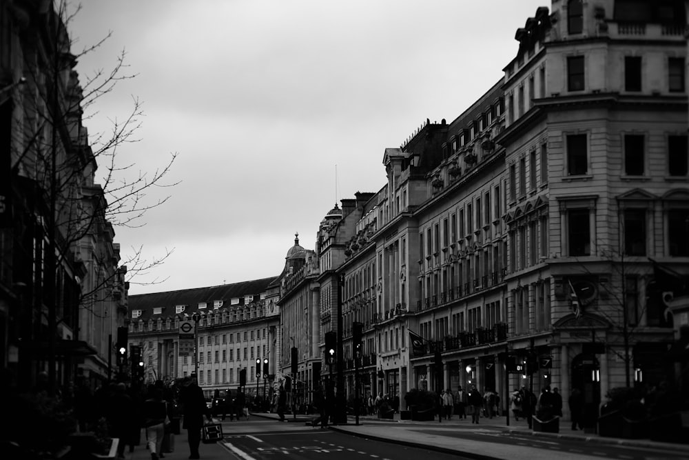 a black and white photo of a city street