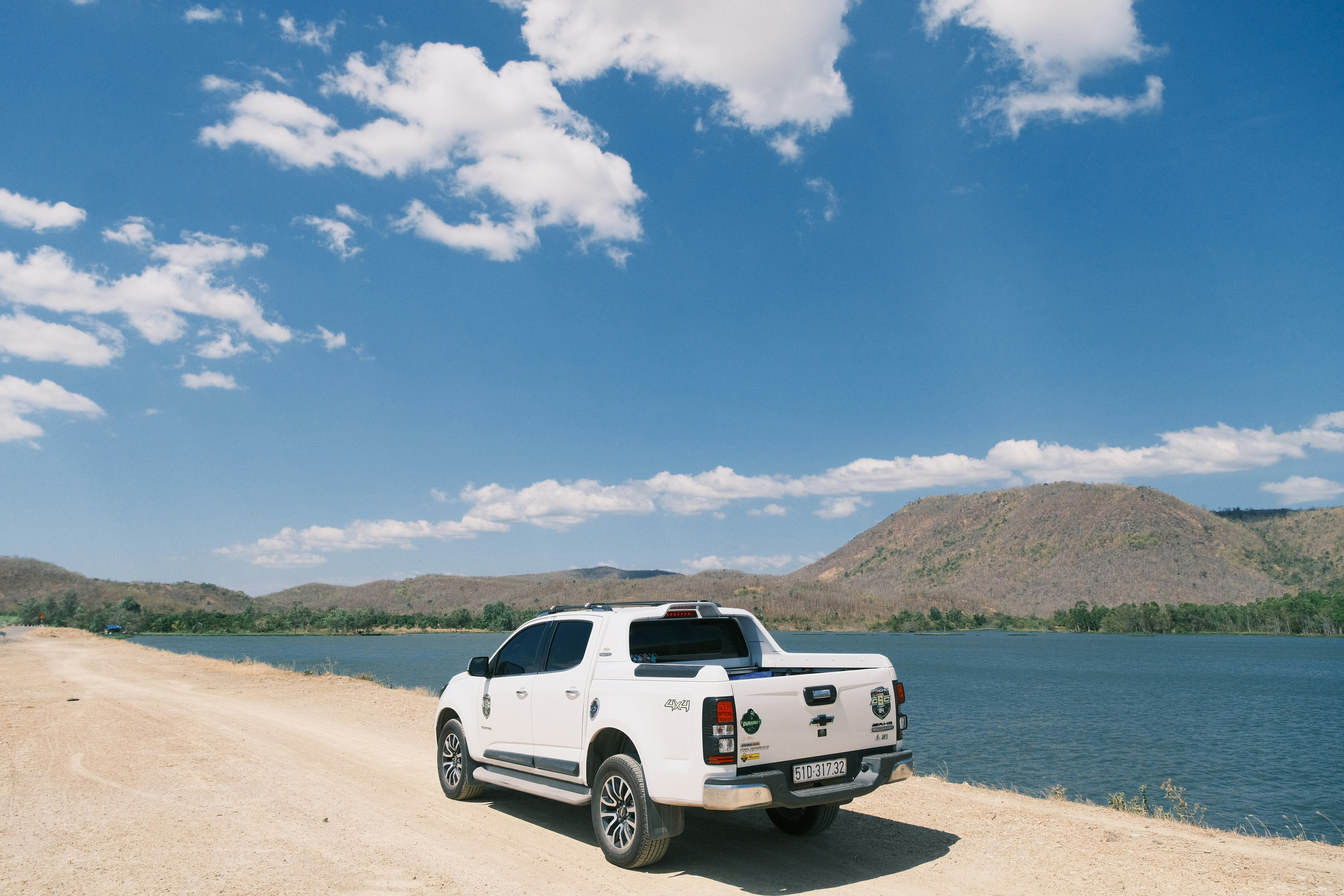 australian ute wallpaper, wallpaper, Holden Ute Maloo: A Legacy of Australian Muscle 2