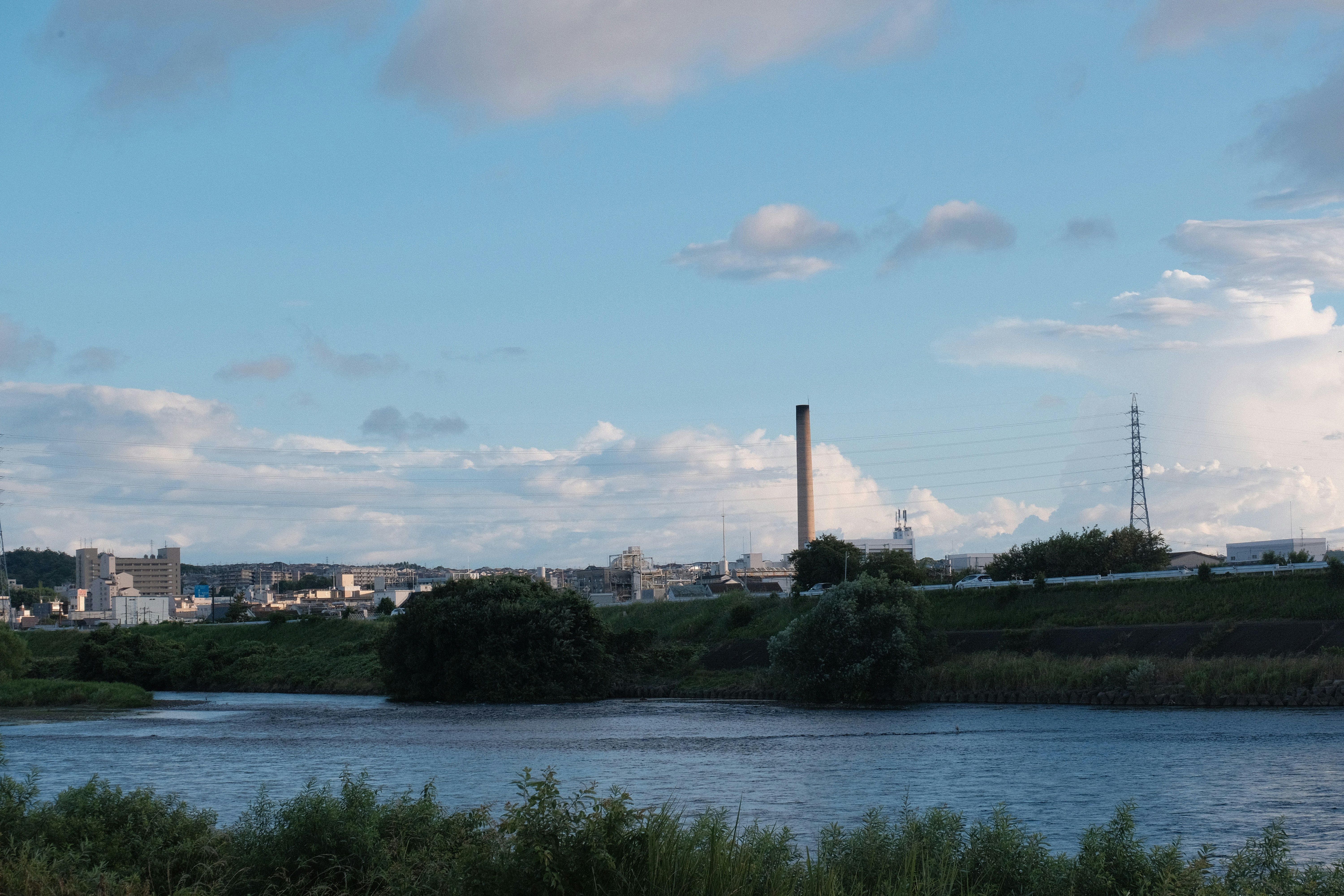 STEP WGN e:HEV dan e:N1