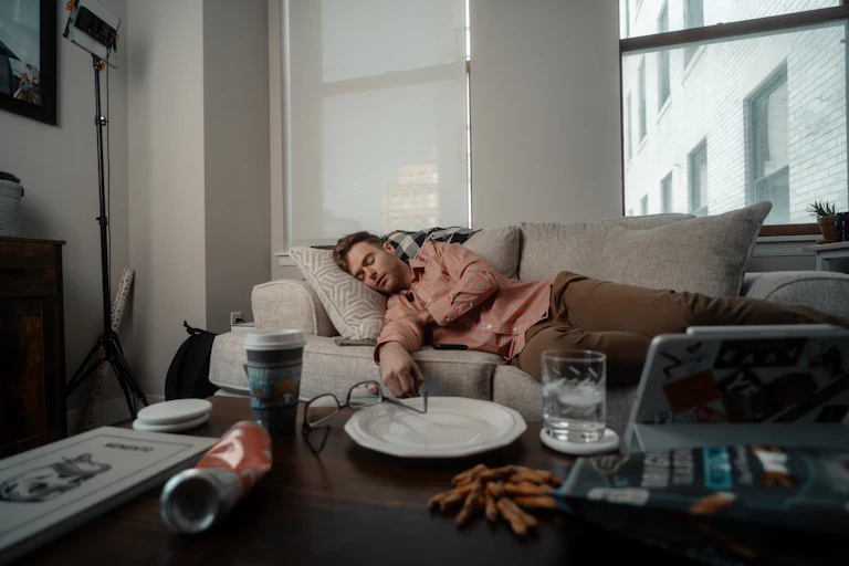 Study Finds UK Frontline Health Workers' Burnout Was Predictable, Not Weakness