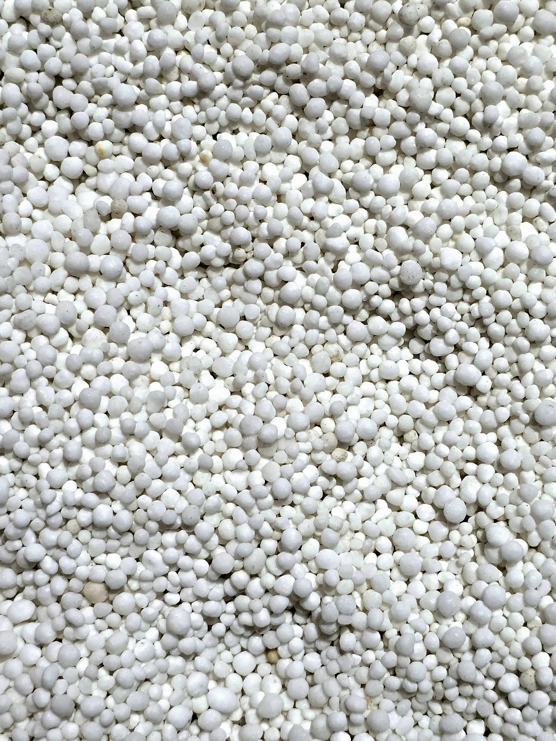 Gránulos de fertilizante en primer plano