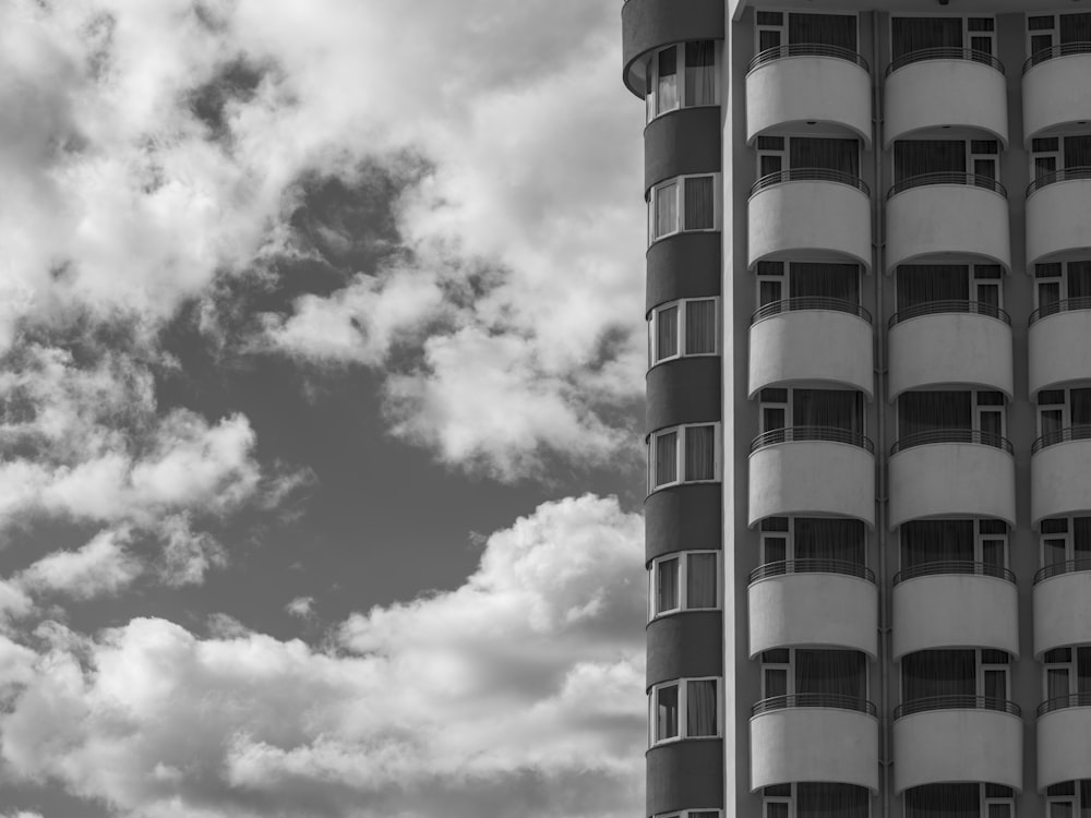 a black and white photo of a tall building