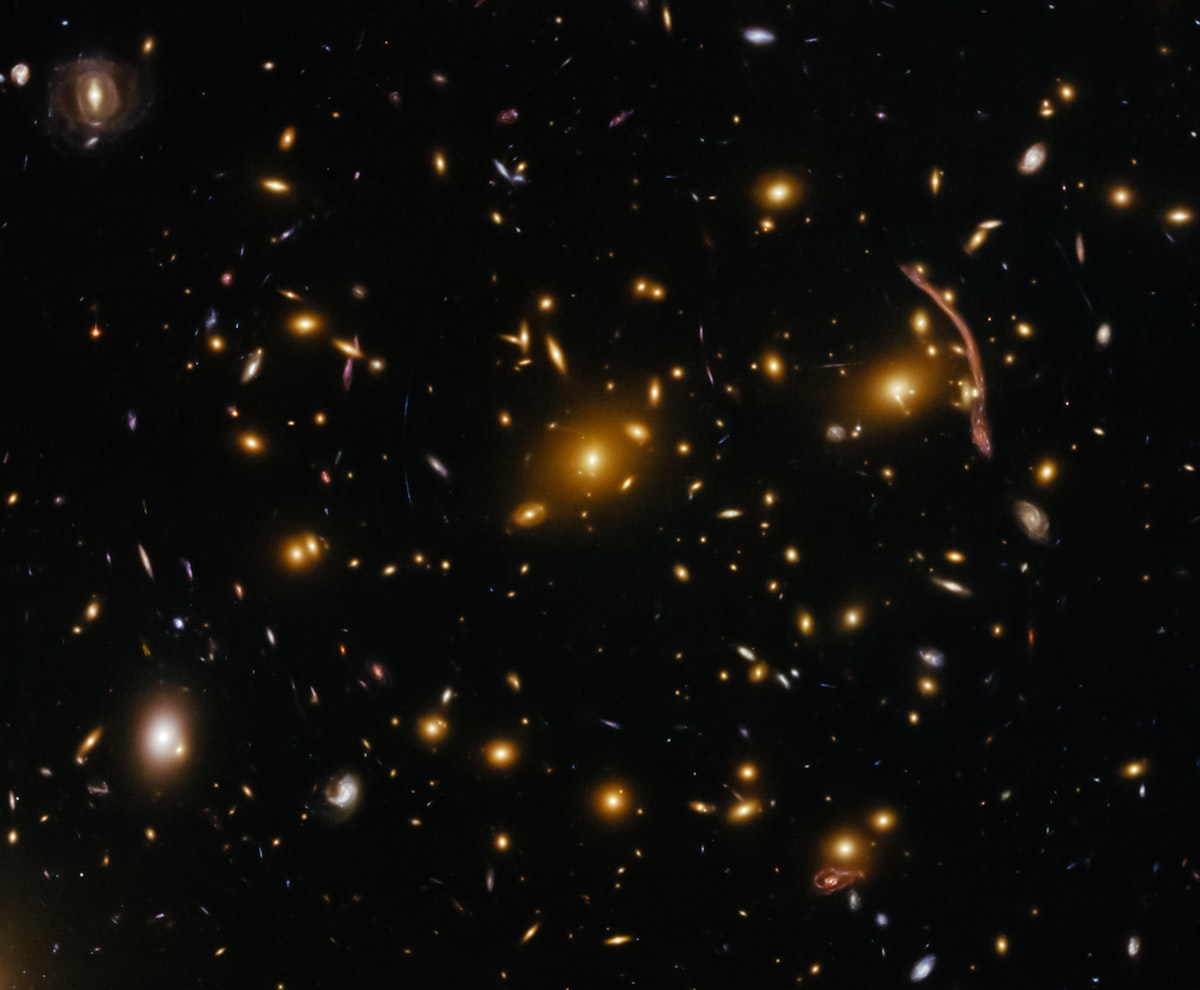 Hubble Captures M88 on Journey to Center of Virgo Cluster