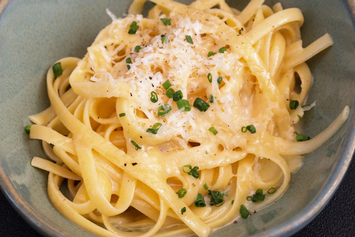 Tagliatelle fatte in casa con fonduta di caciocavallo