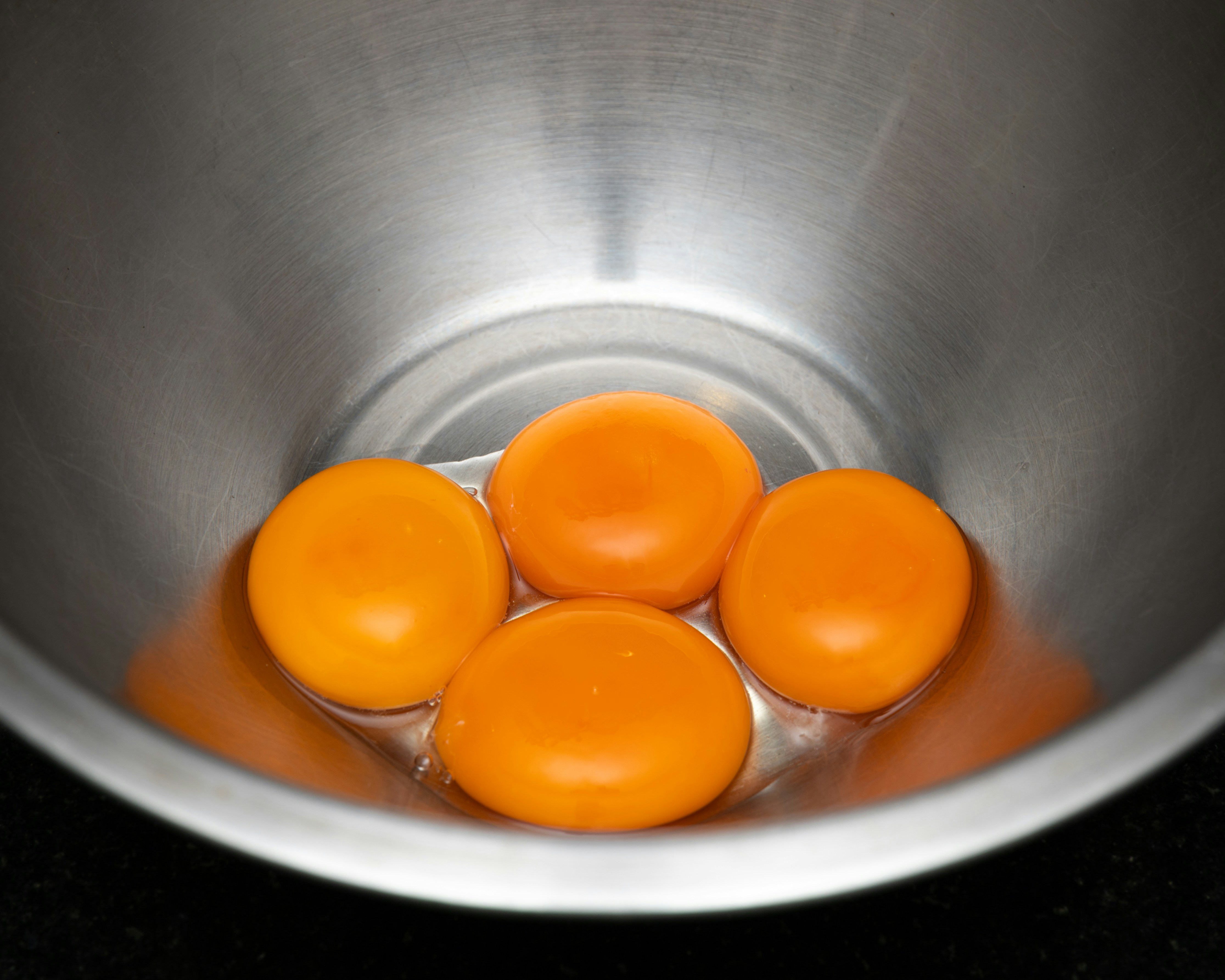 Štyri vajcia na tanieri: Príbeh priateľstva a umenia