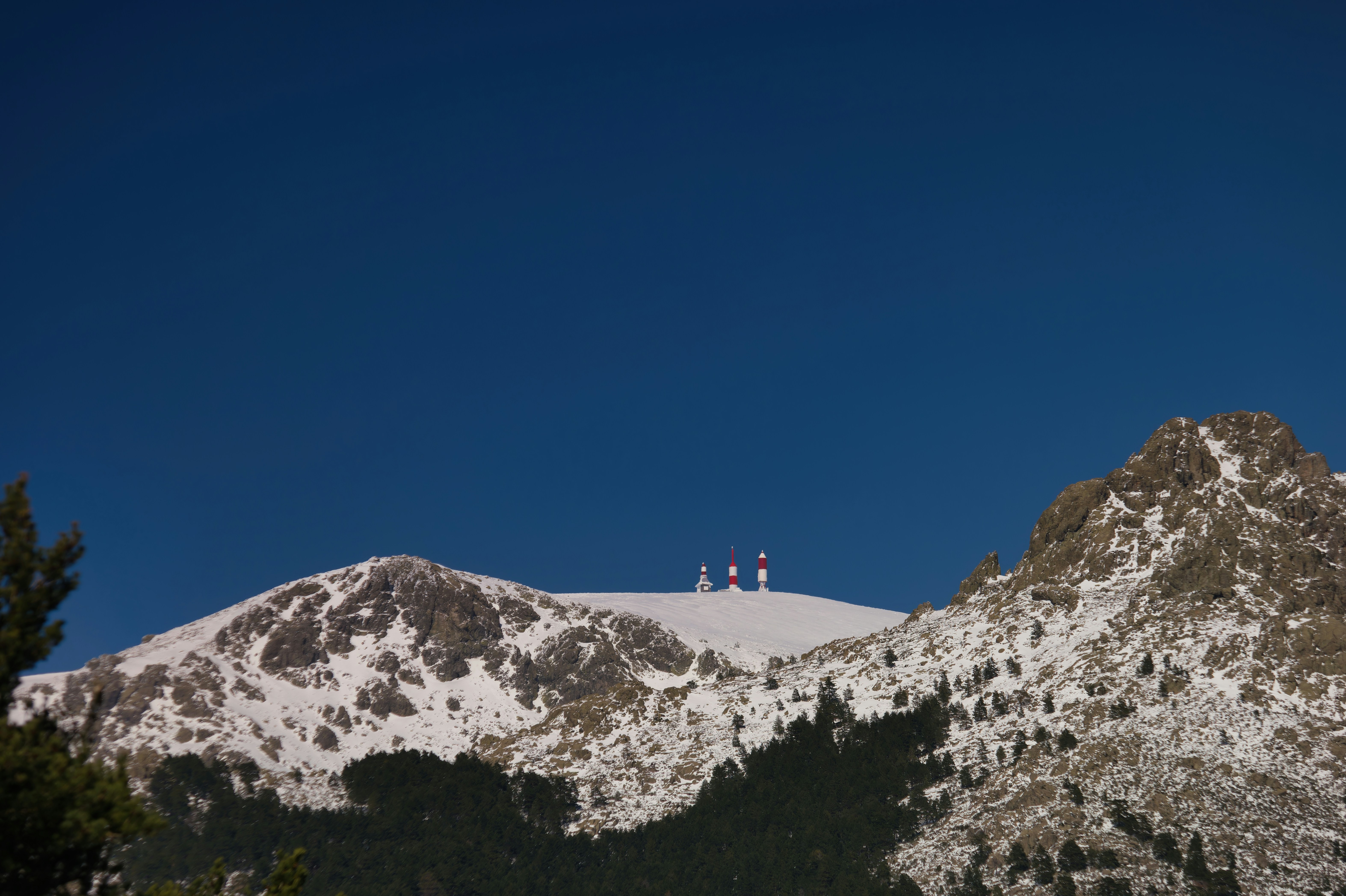 Wasatch Mountains with hikers or skiers - red light therapy utah