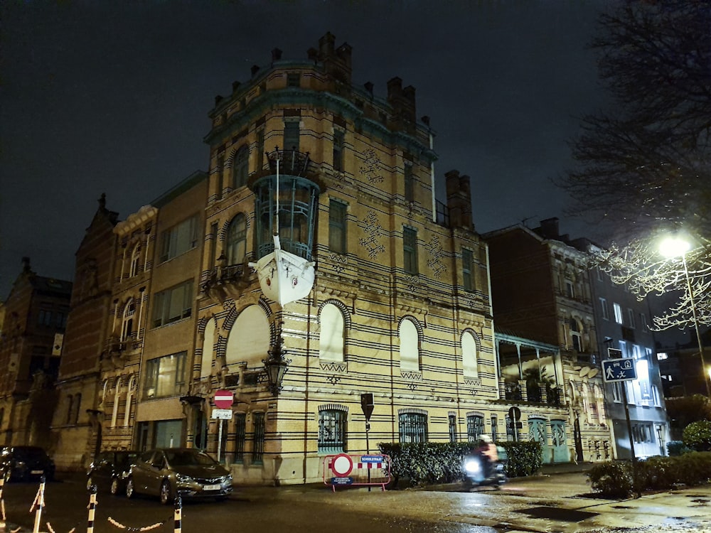 a large building with a clock on the front of it