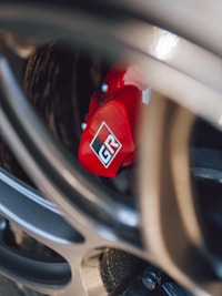 Brembo packaging with brake hardware