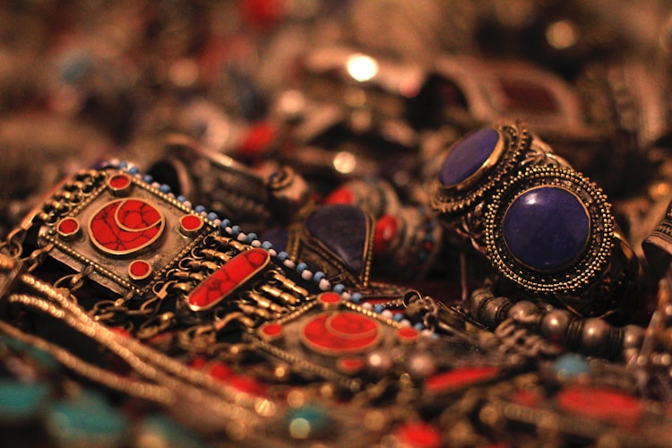 Close-up detail of intricate gold jewelry, showcasing the extraordinary craftsmanship of ancient goldsmiths