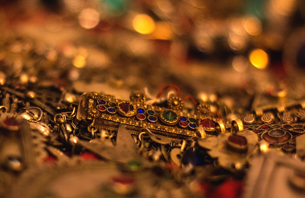 a close up of a bunch of necklaces