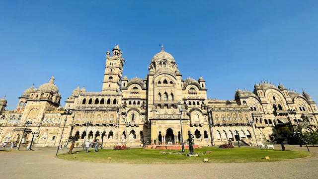 Vadodara, Gujarat – local businesses and services