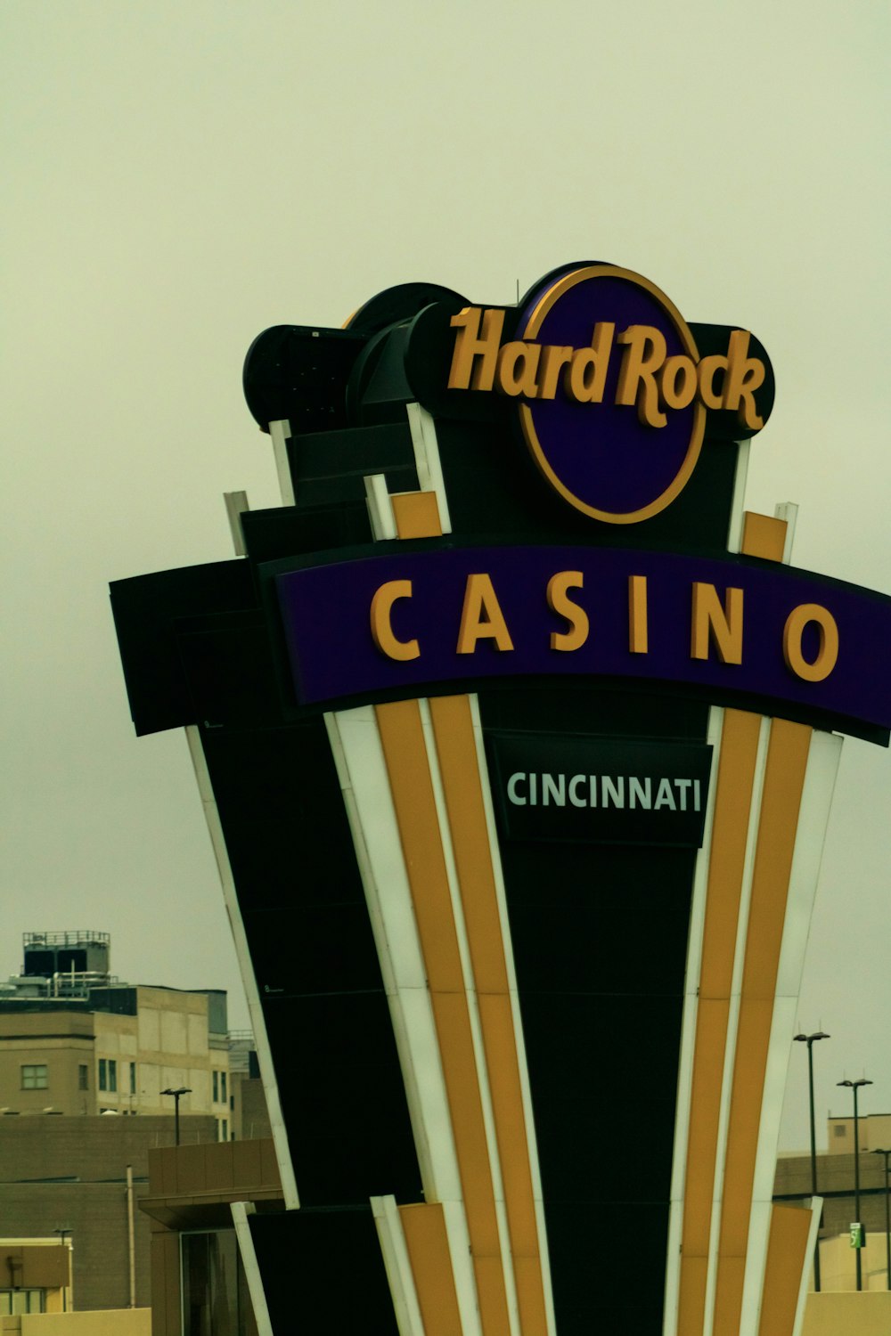 a sign for a casino called hard rock casino