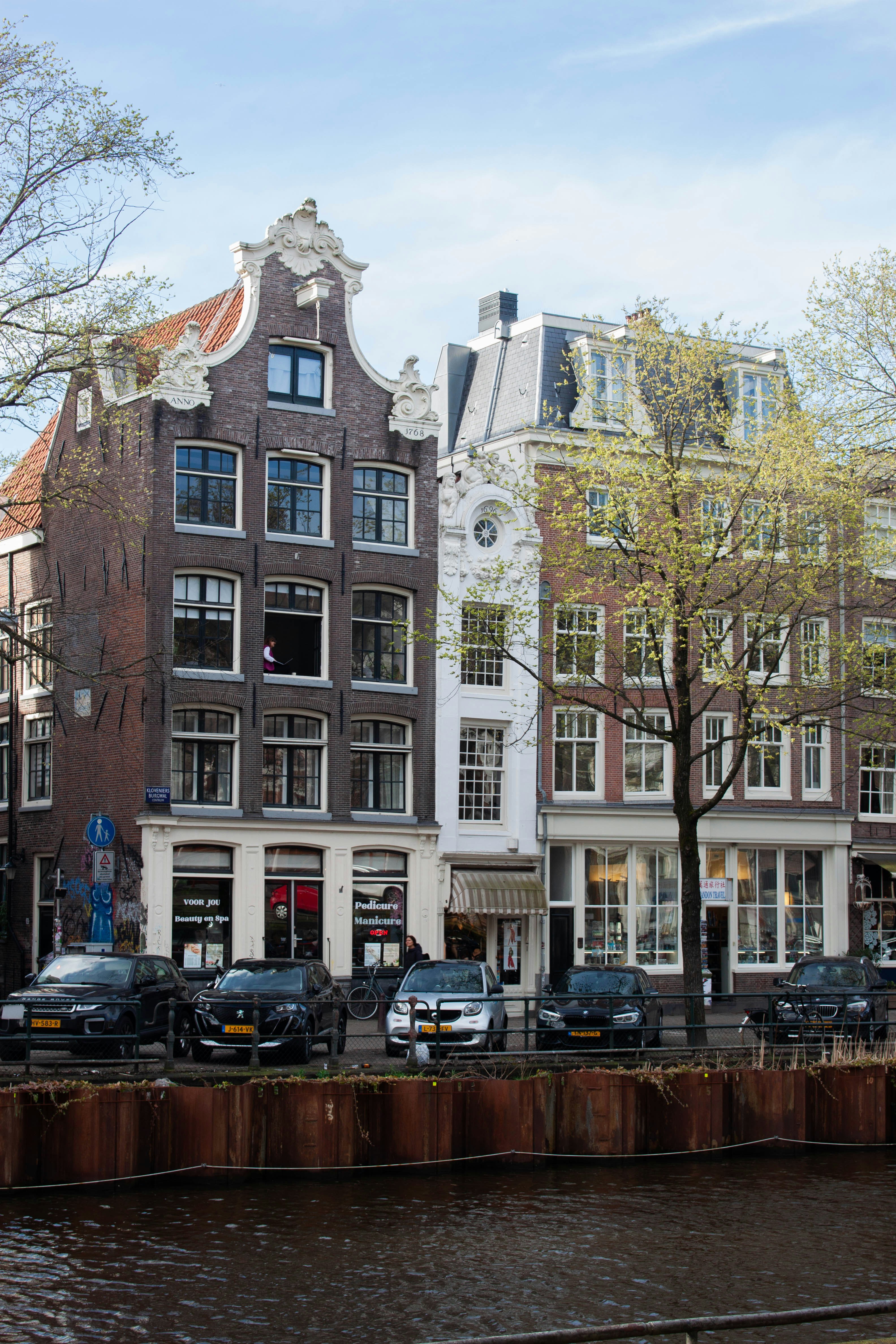 Photo by kamillaisalieva