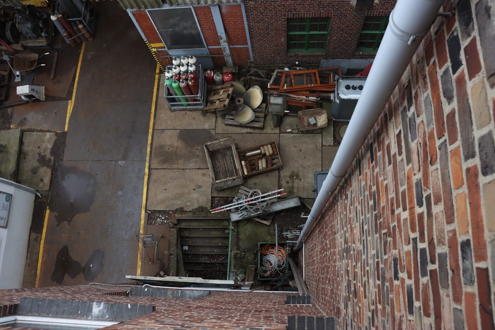 an overhead view of a building with a lot of junk