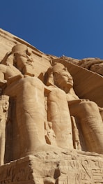 the statues of pharaohs and queens of egypt