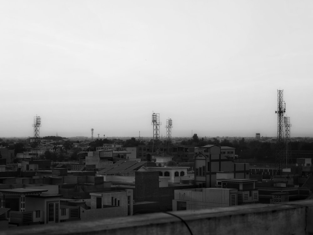 a black and white photo of a city