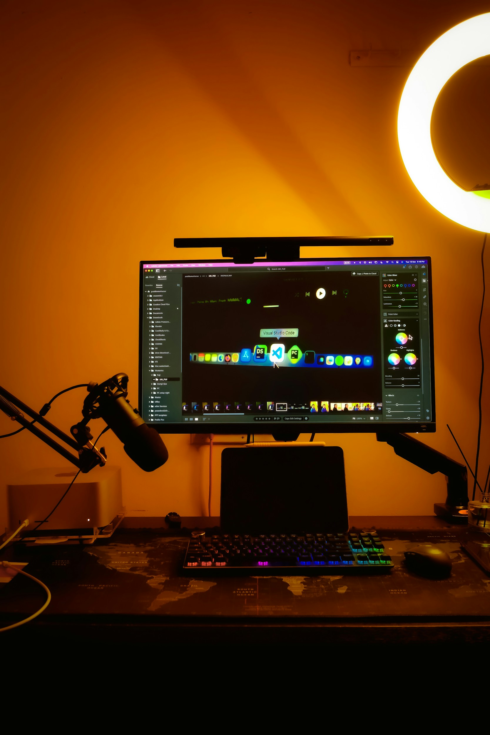 live streaming setup ring light microphone