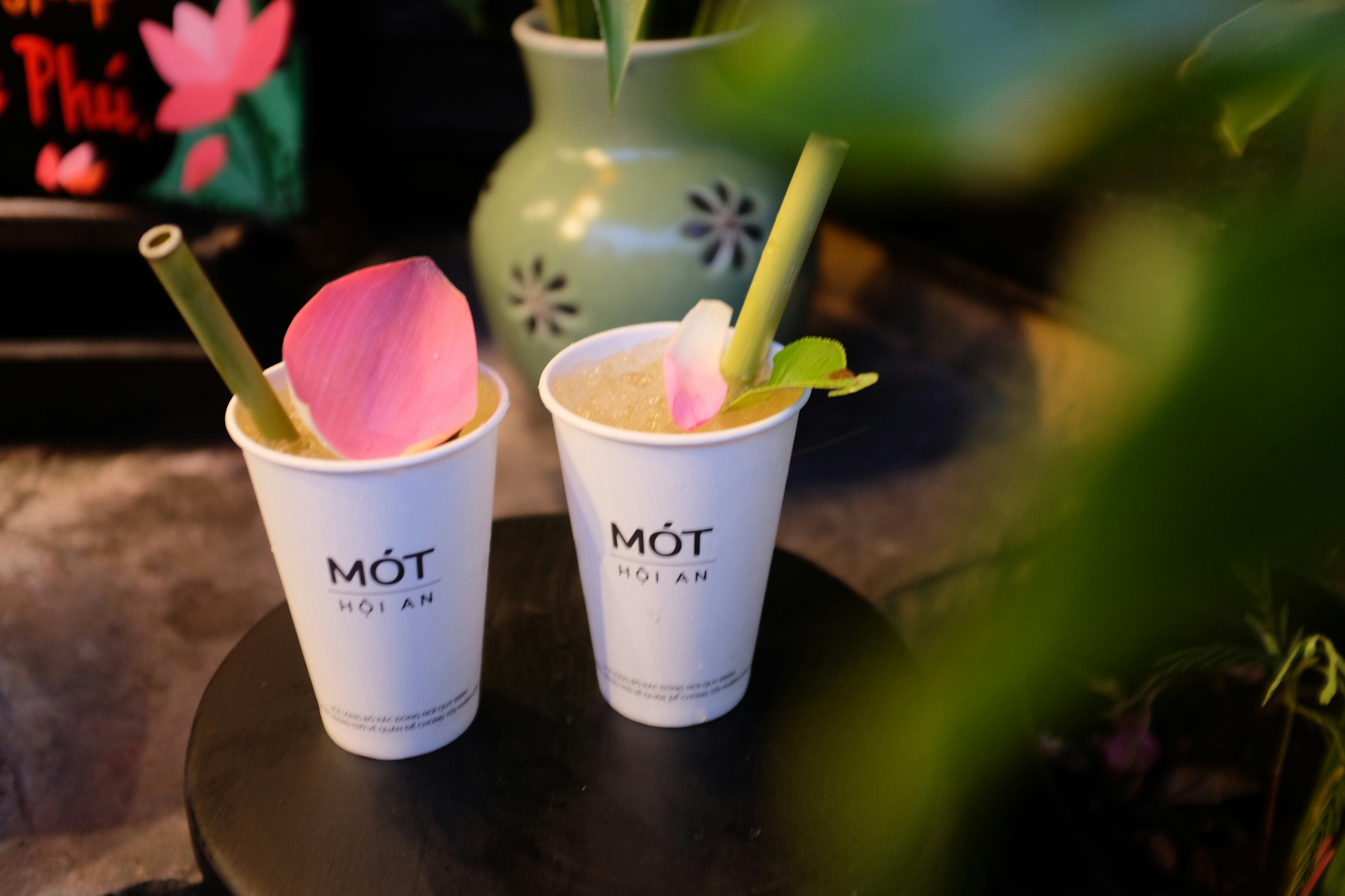 Drink a Mai Tai